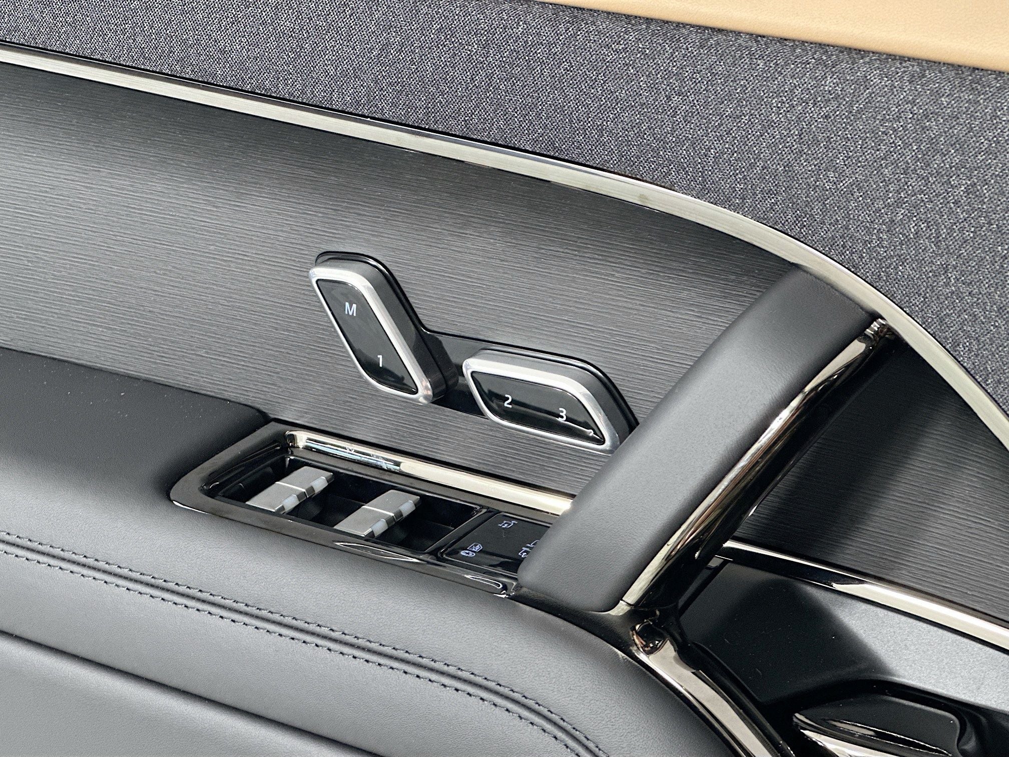 2026 Land Rover Range Rover Sport Autobiography