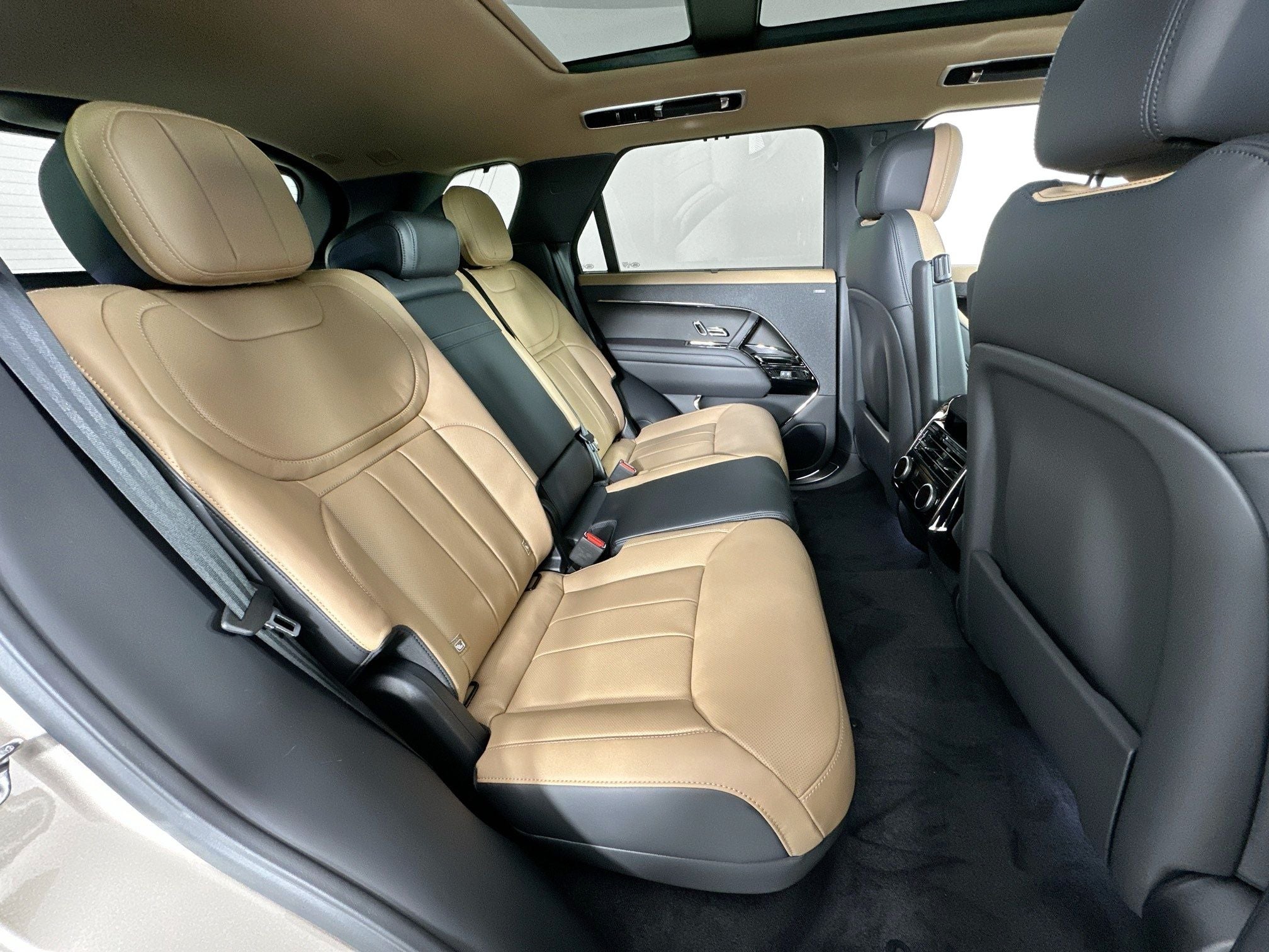 2026 Land Rover Range Rover Sport Autobiography