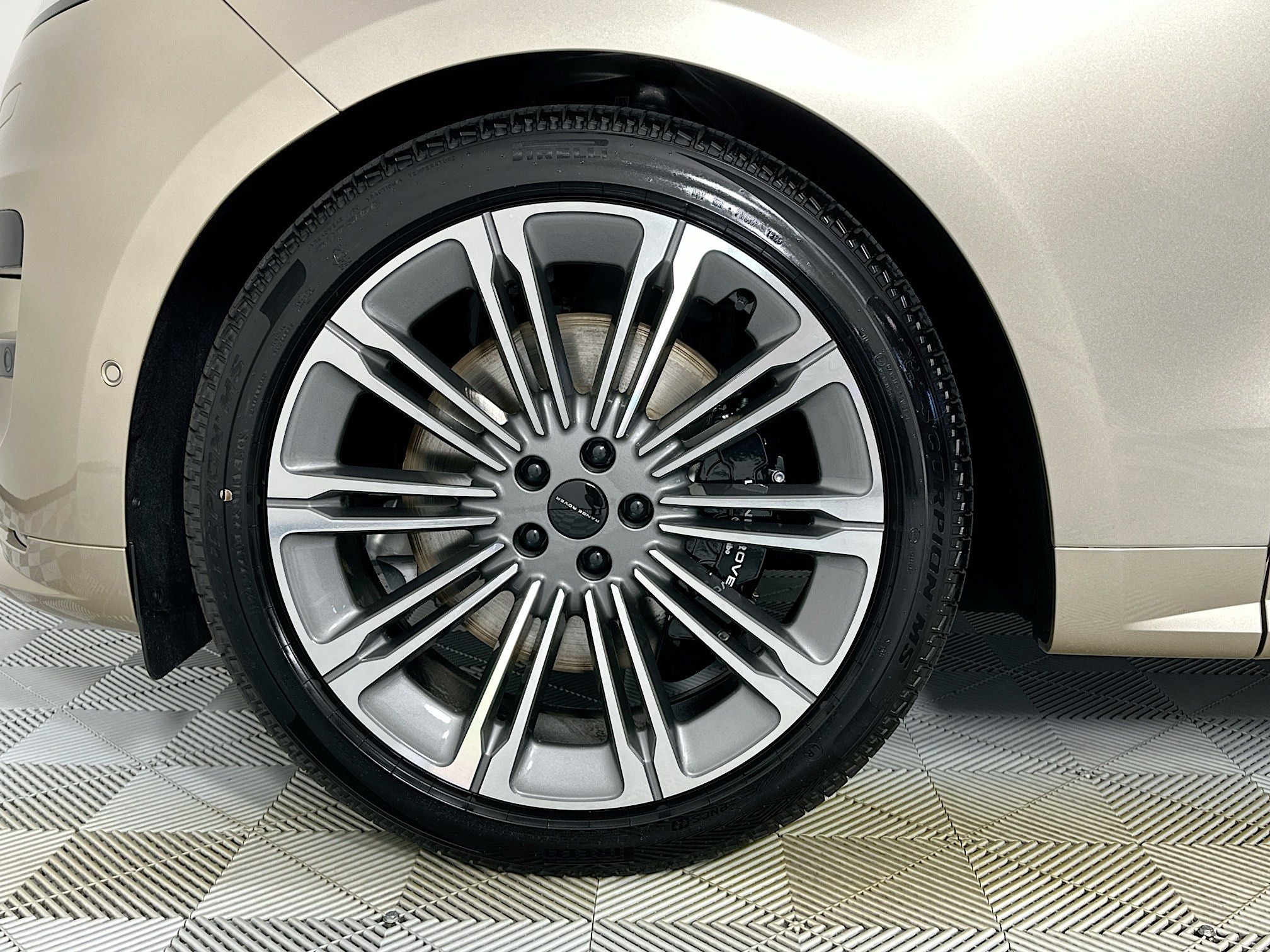 2026 Land Rover Range Rover Sport Autobiography
