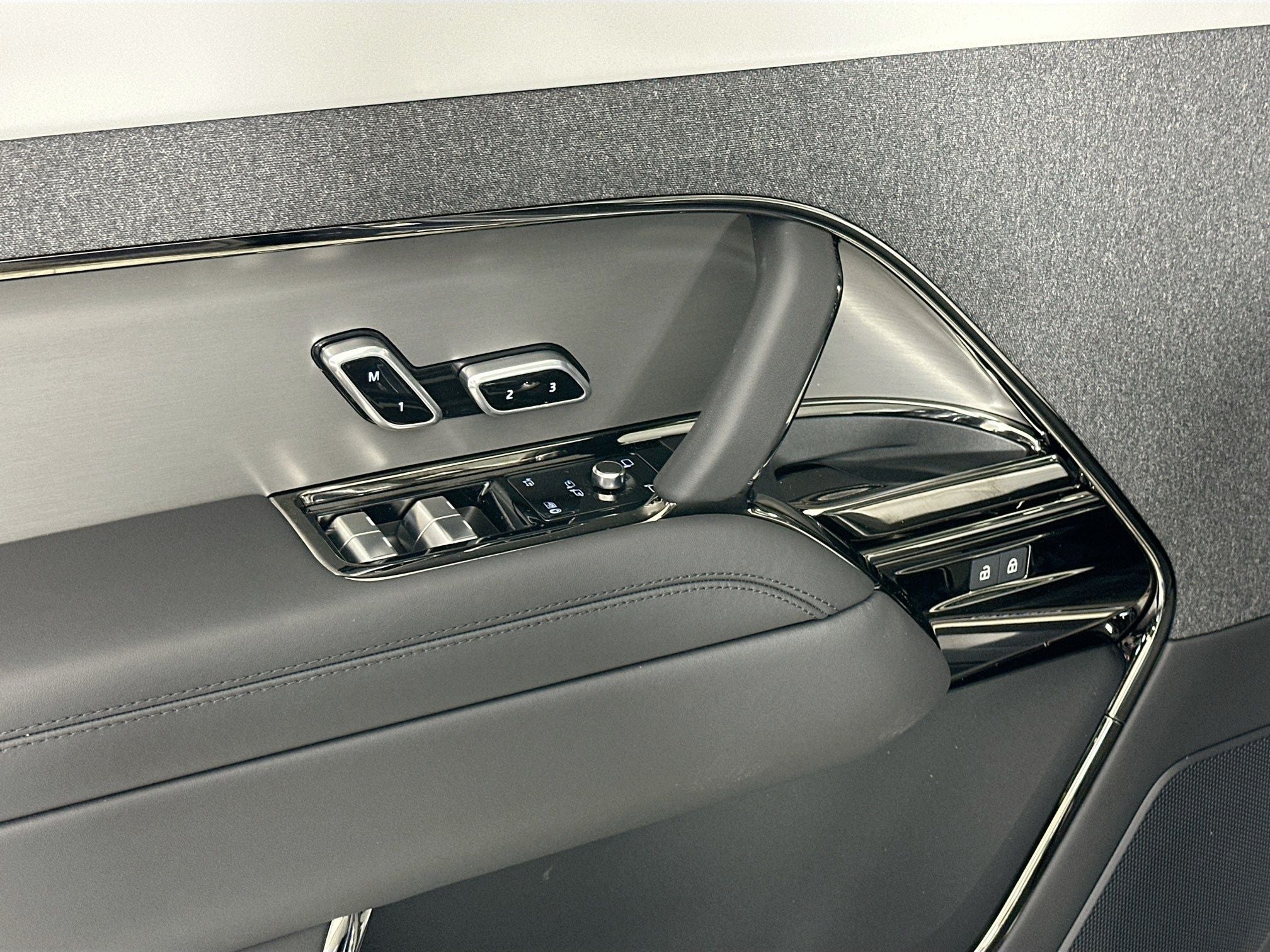 2026 Land Rover Range Rover Sport Autobiography
