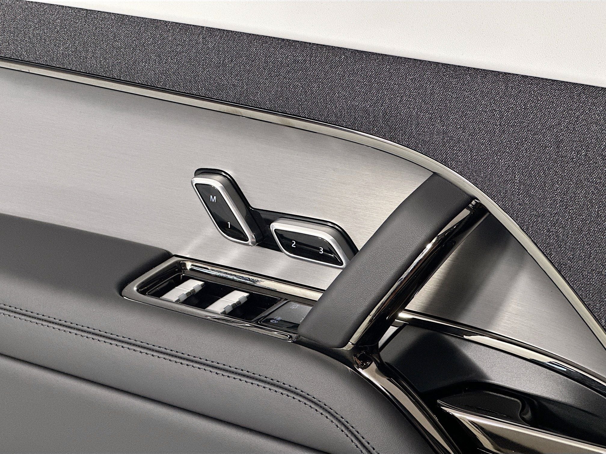 2026 Land Rover Range Rover Sport Autobiography