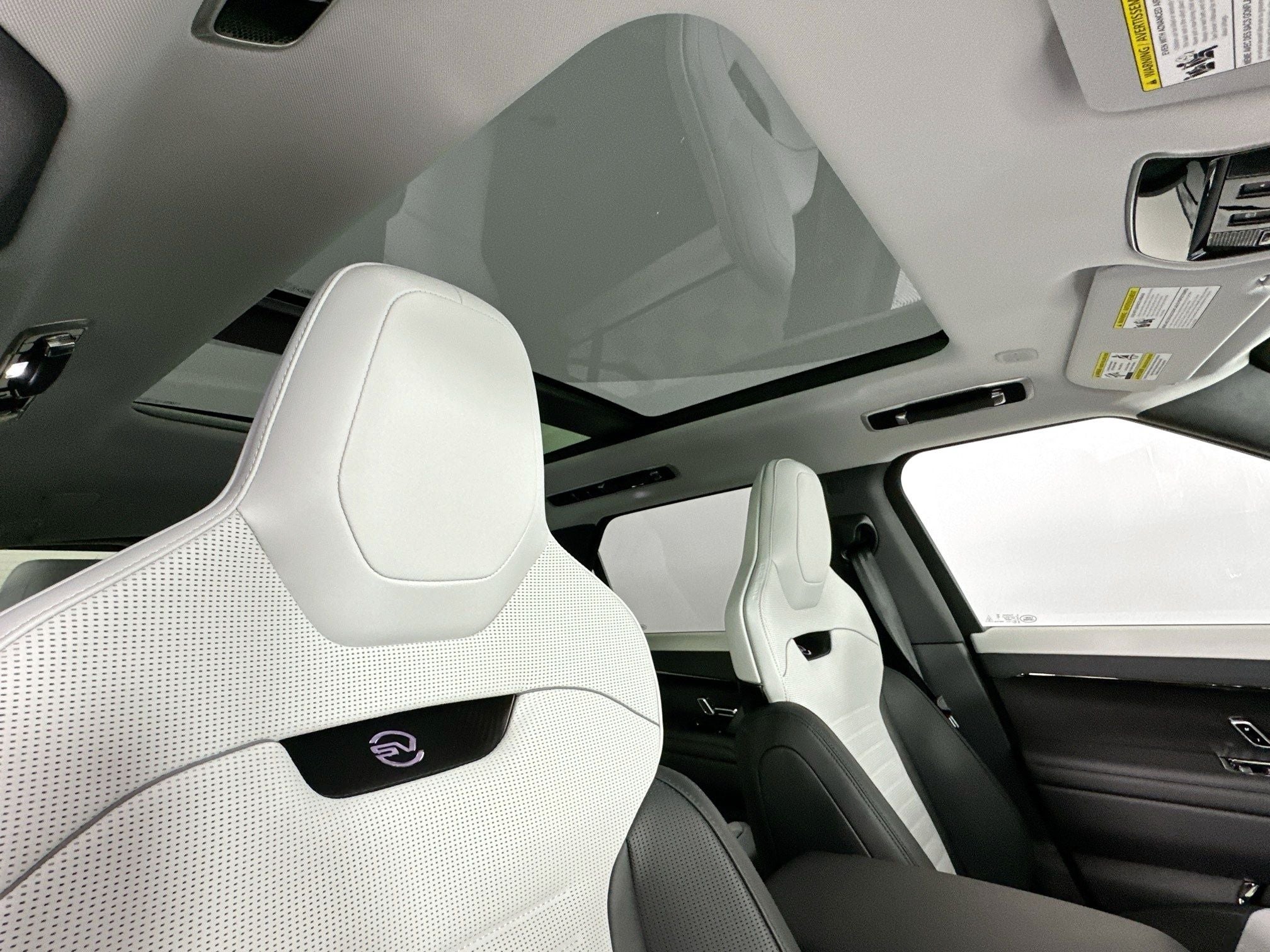 2026 Land Rover Range Rover Sport SV