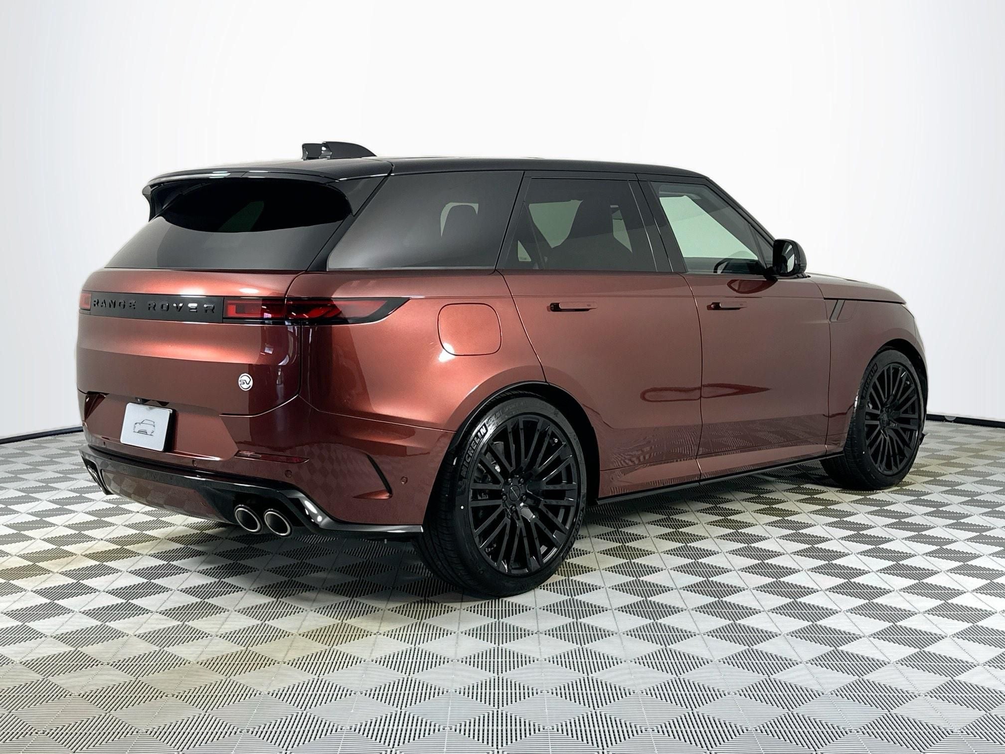 2026 Land Rover Range Rover Sport SV