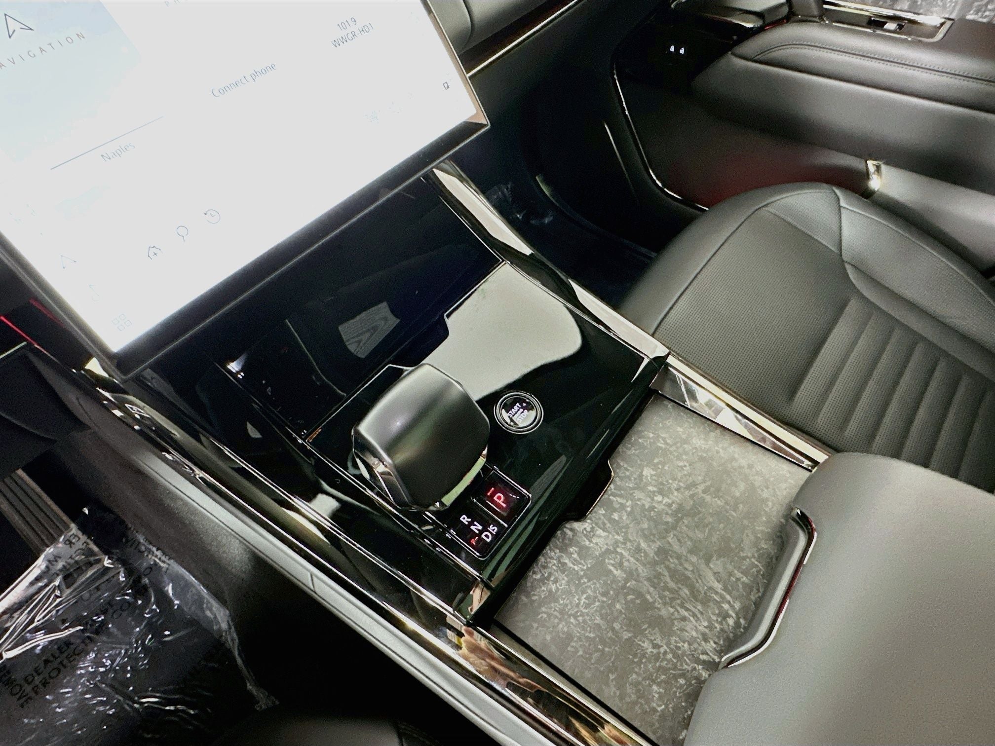 2026 Land Rover Range Rover Sport SV