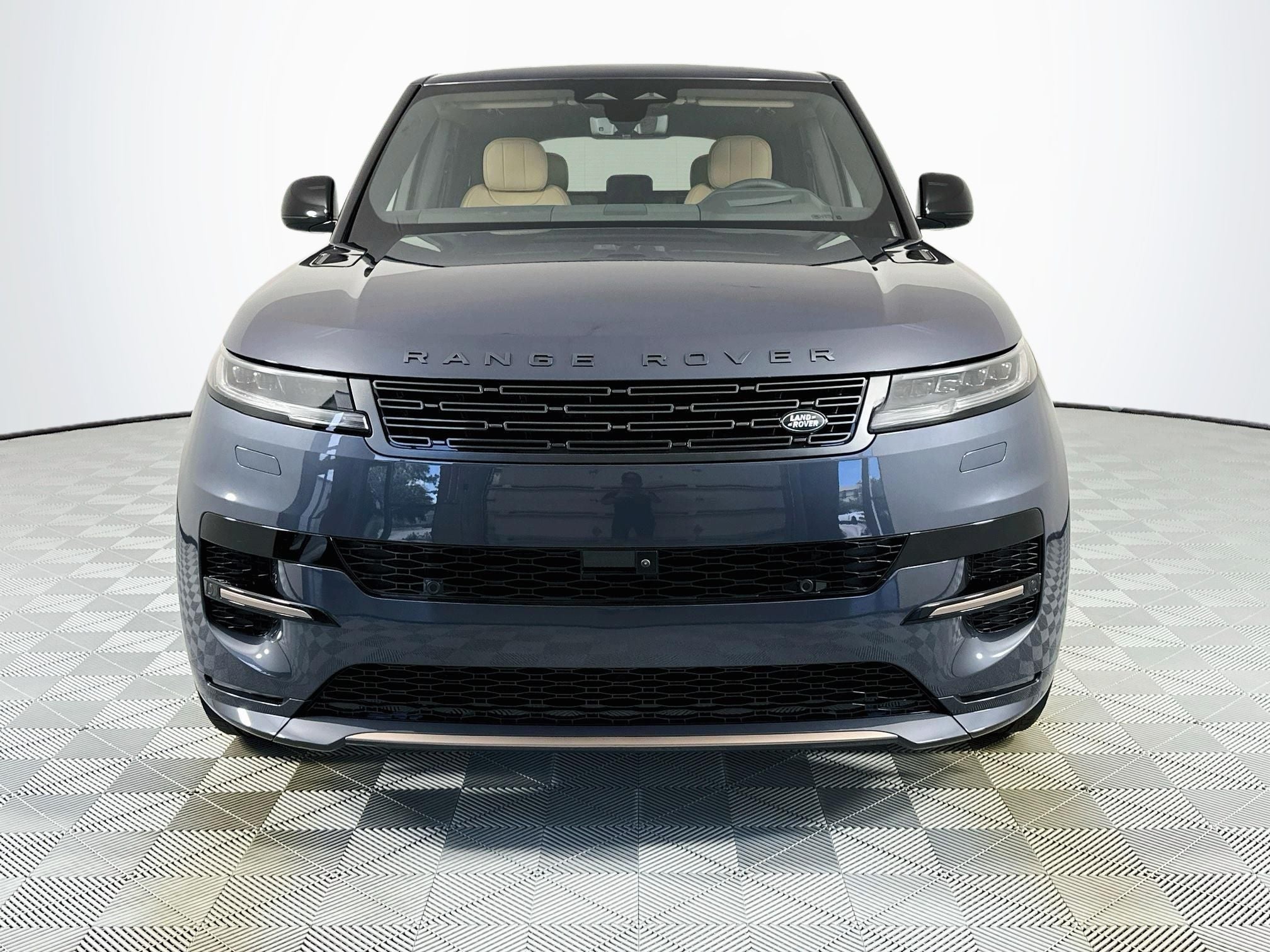2026 Land Rover Range Rover Sport Plug-in Hybrid Dynamic SE