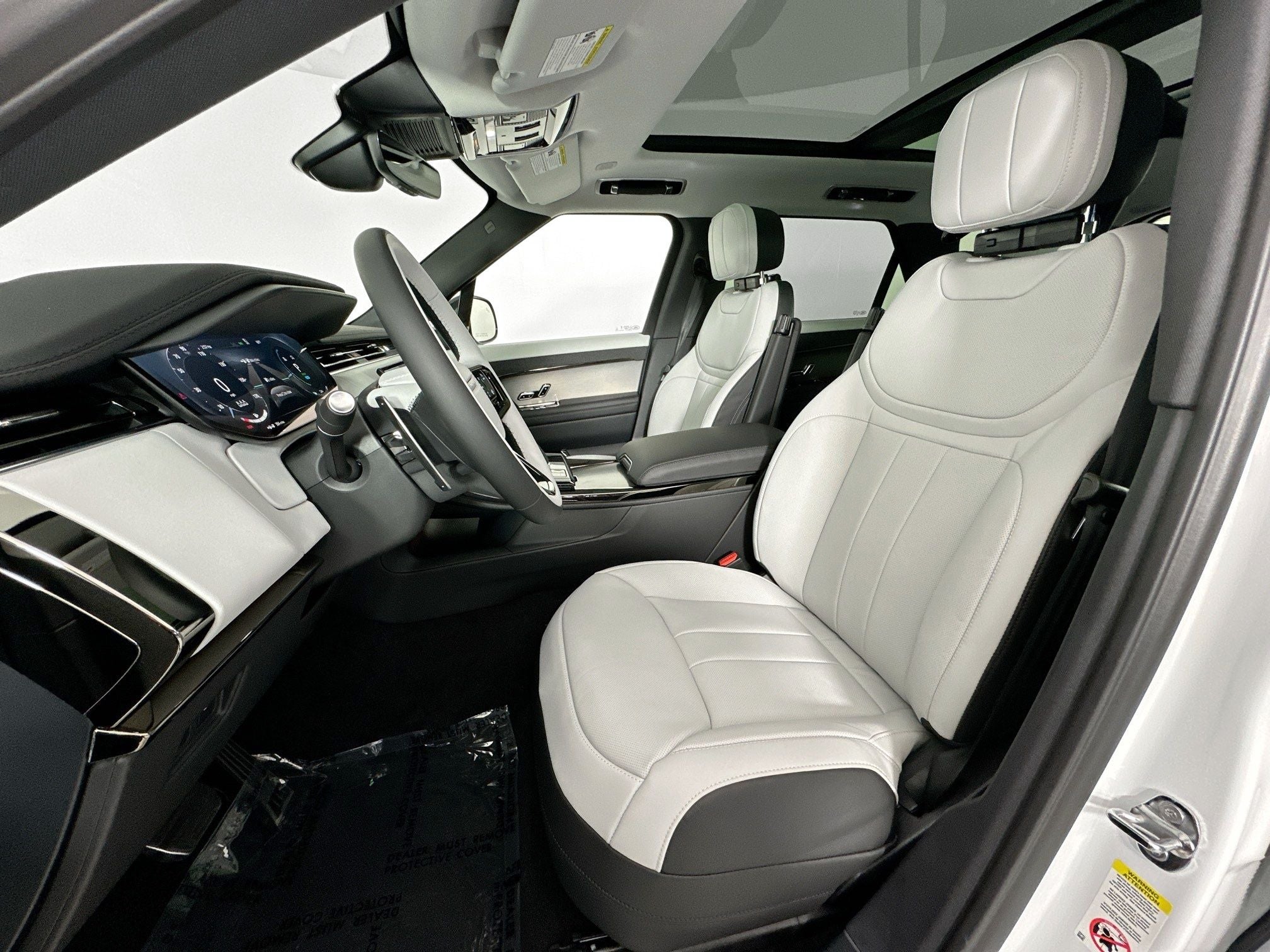 2026 Land Rover Range Rover Sport Plug-in Hybrid Dynamic SE