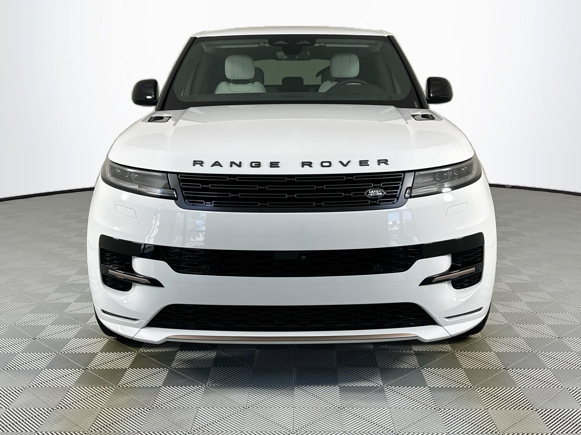 2026 Land Rover Range Rover Sport Plug-in Hybrid Dynamic SE