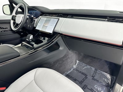 2026 Land Rover Range Rover Sport Plug-in Hybrid Dynamic SE