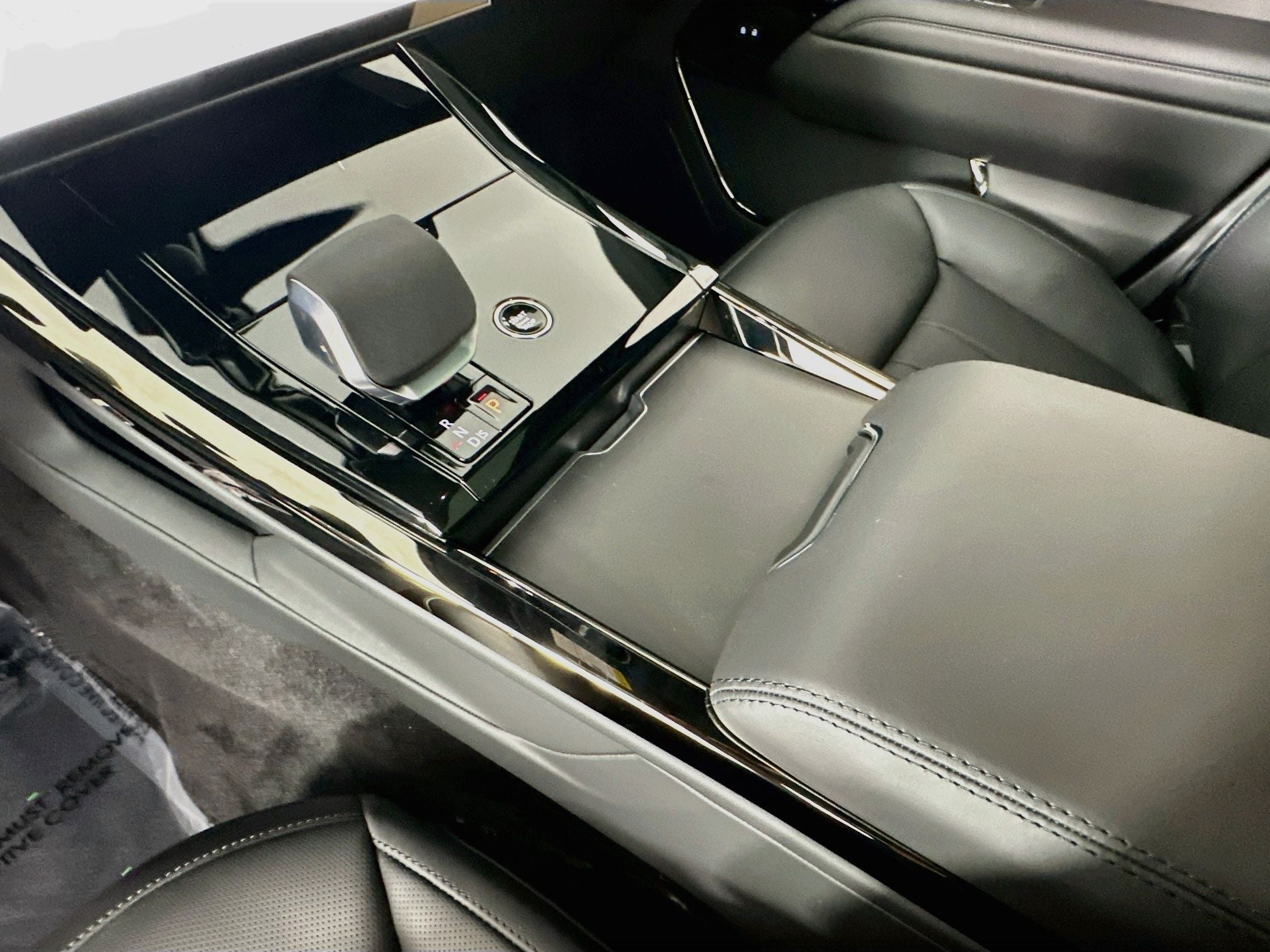 2026 Land Rover Range Rover Sport Plug-in Hybrid Dynamic SE