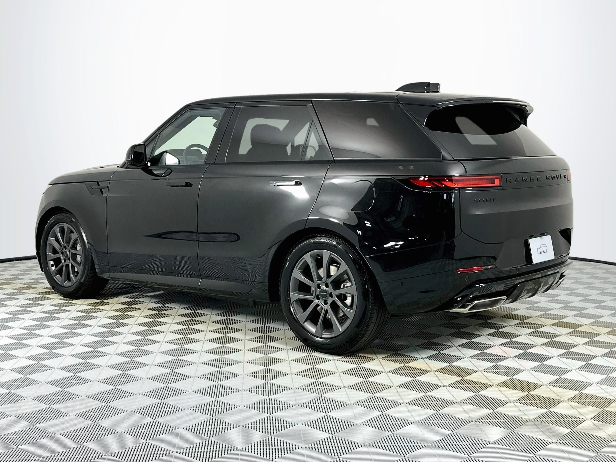 2026 Land Rover Range Rover Sport Plug-in Hybrid Dynamic SE