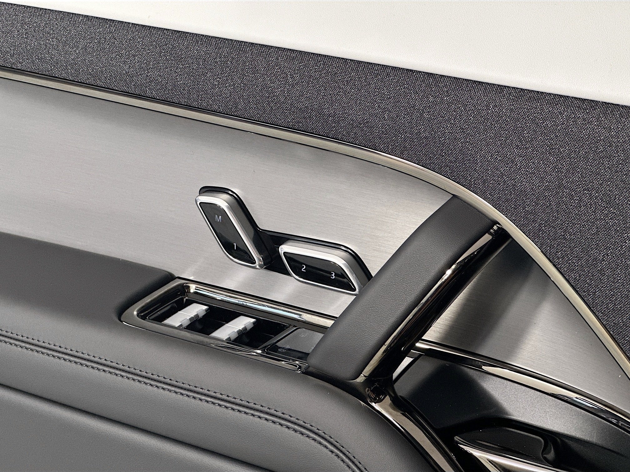 2026 Land Rover Range Rover Sport Plug-in Hybrid Dynamic SE