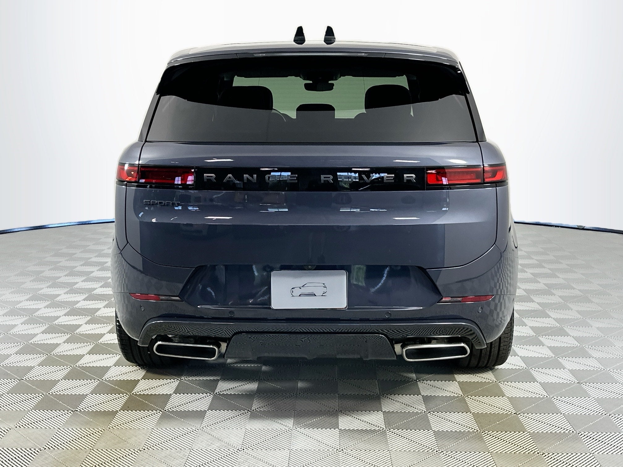 2026 Land Rover Range Rover Sport Plug-in Hybrid Dynamic SE