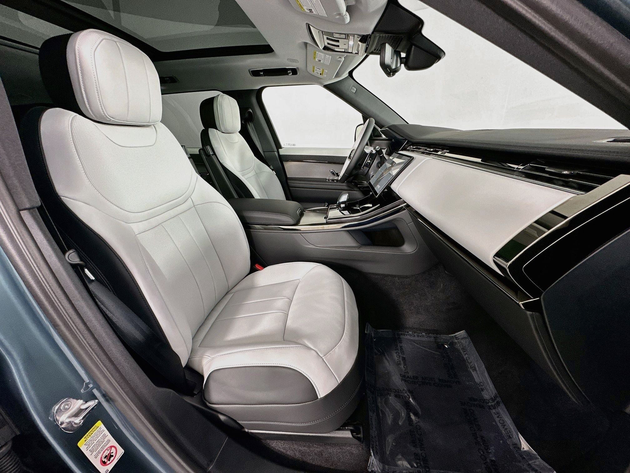 2026 Land Rover Range Rover Sport Dynamic SE