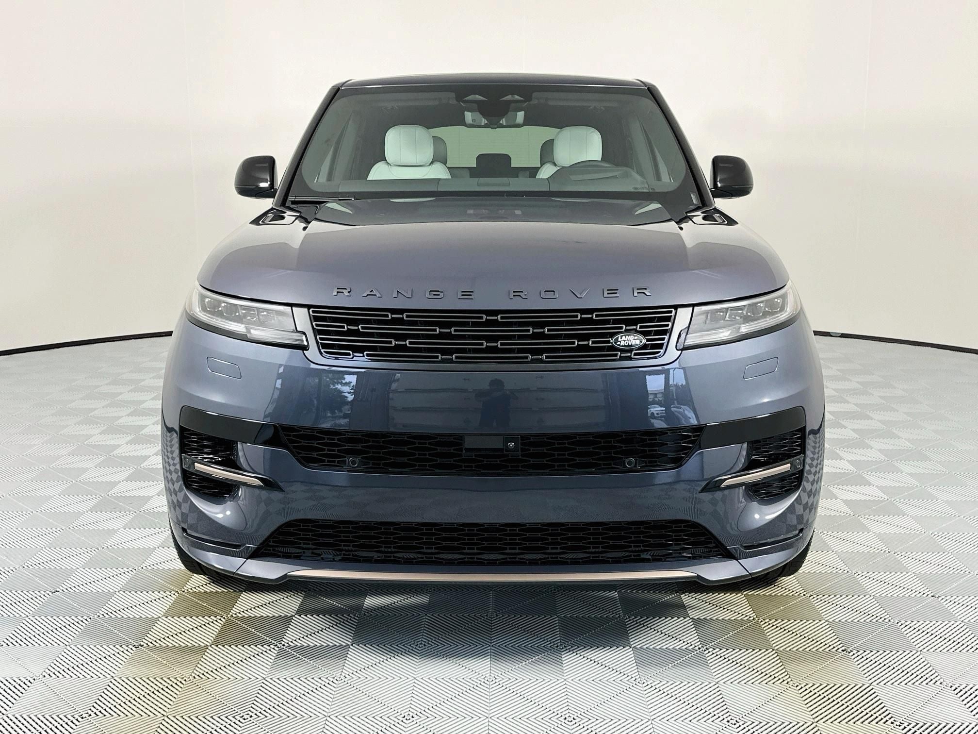 2026 Land Rover Range Rover Sport Dynamic SE
