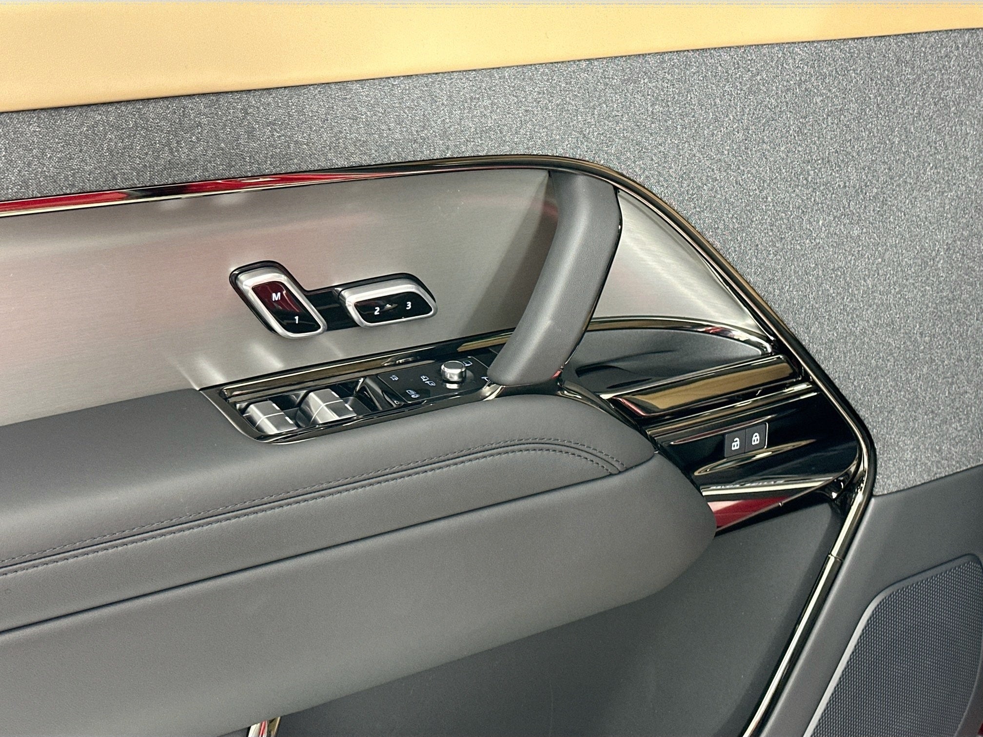 2025 Land Rover Range Rover Sport Dynamic SE