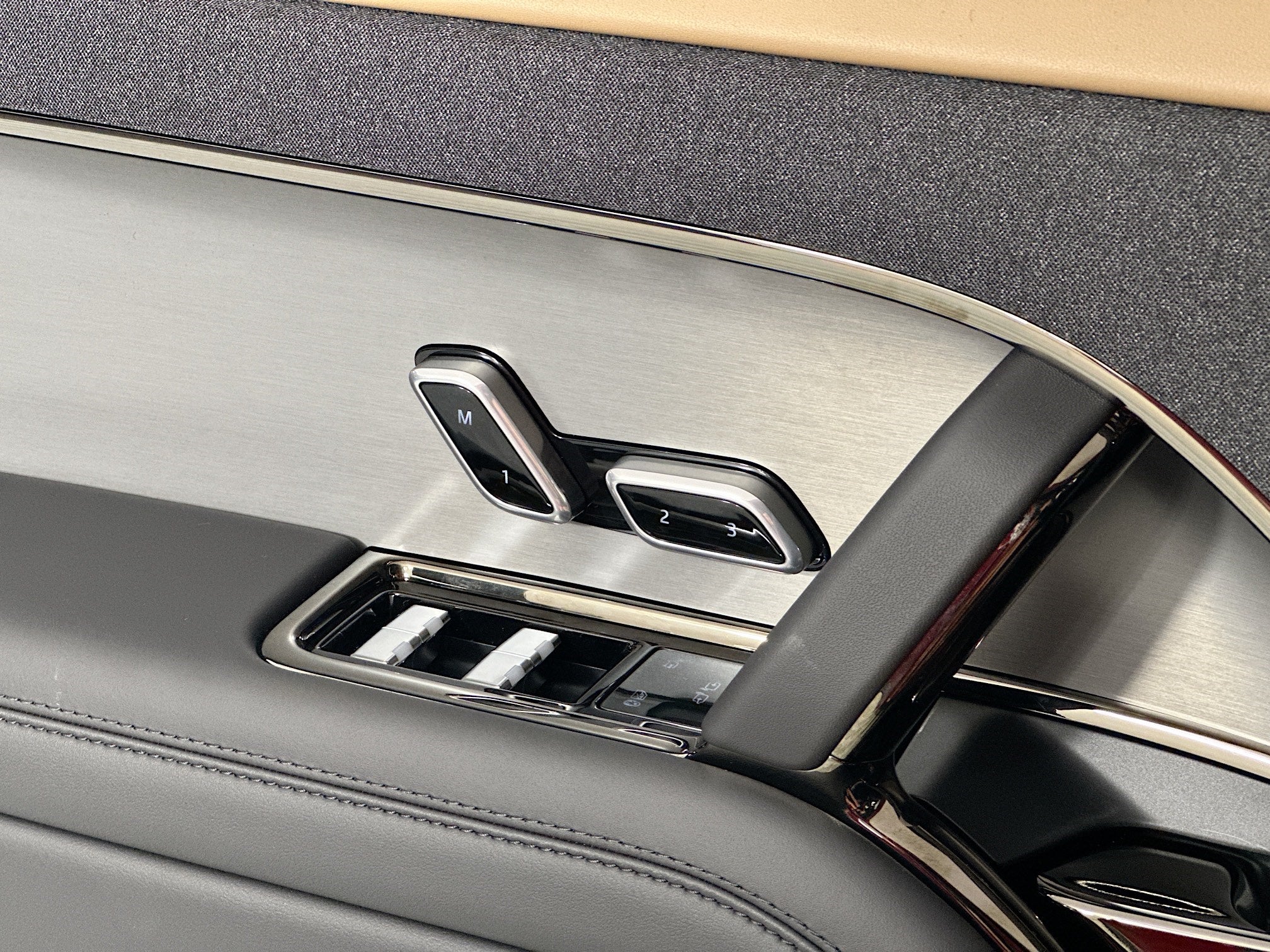 2025 Land Rover Range Rover Sport Dynamic SE