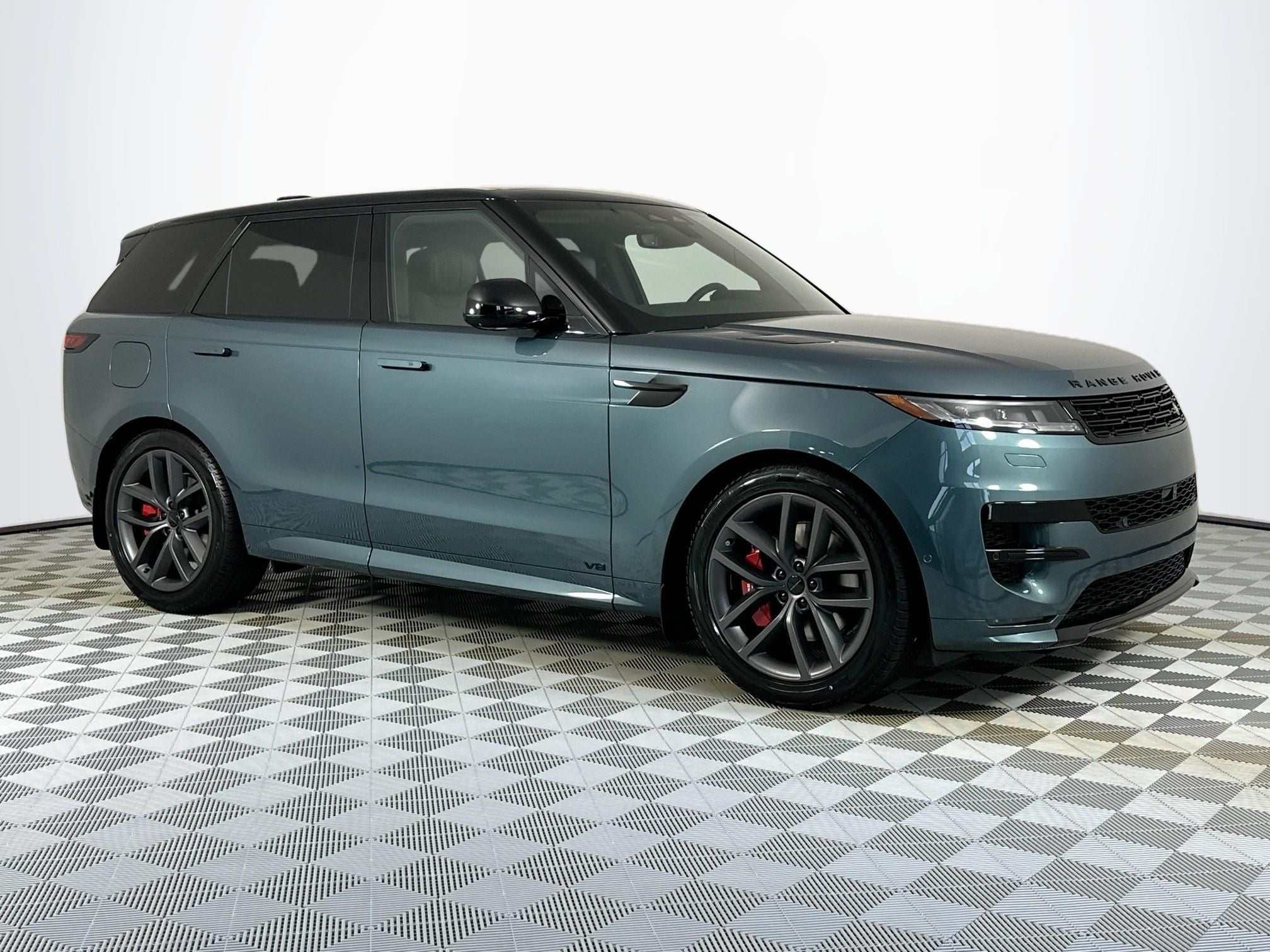 2026 Land Rover Range Rover Sport Dynamic SE