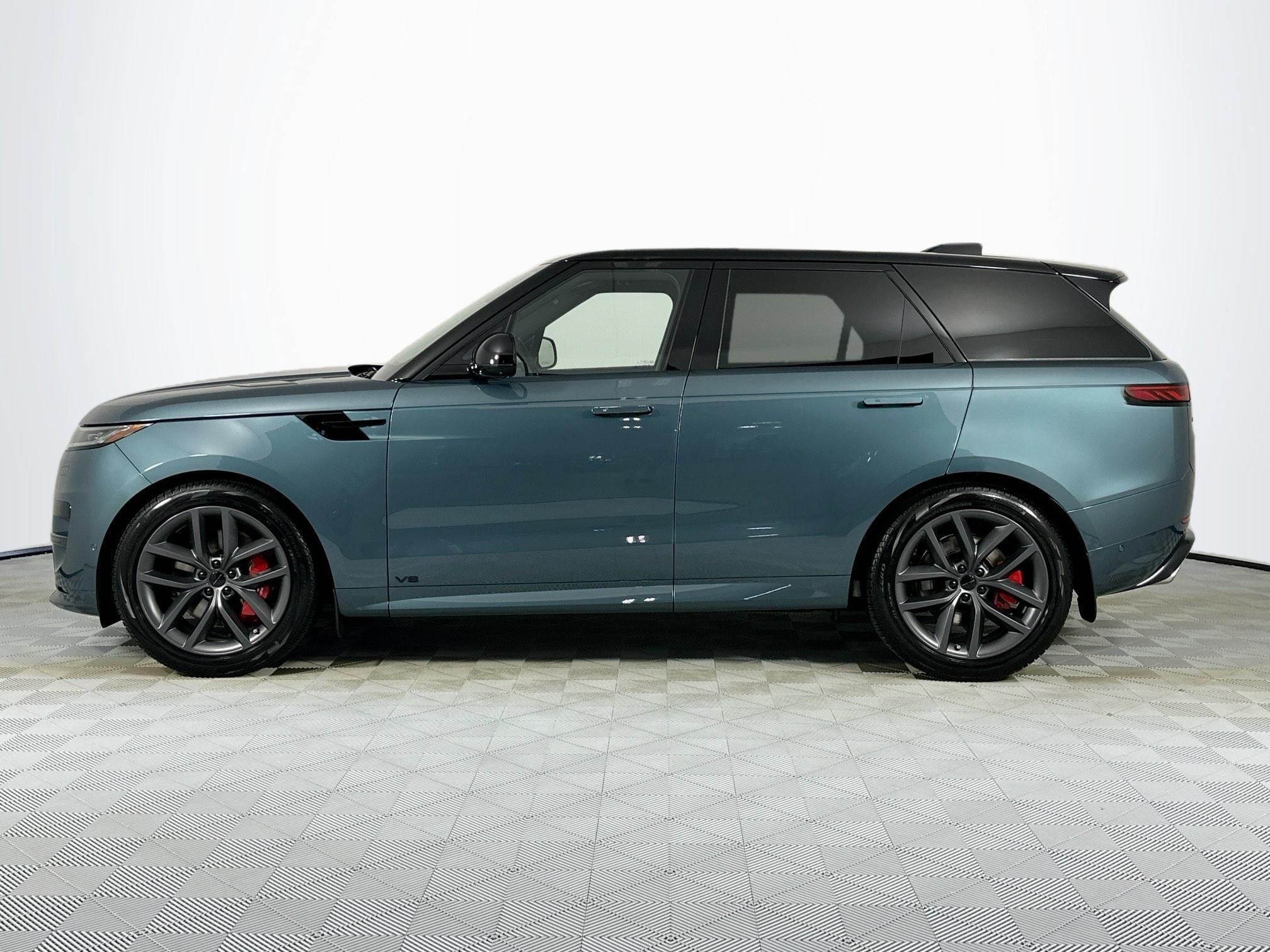 2026 Land Rover Range Rover Sport Dynamic SE