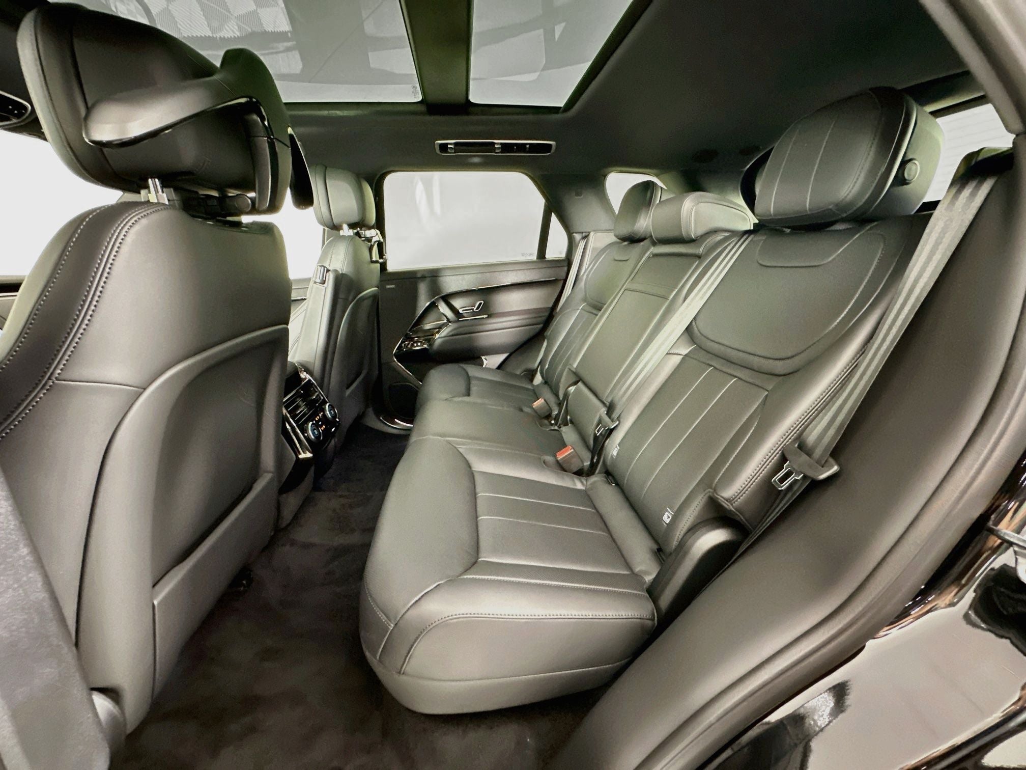 2026 Land Rover Range Rover Sport Dynamic SE