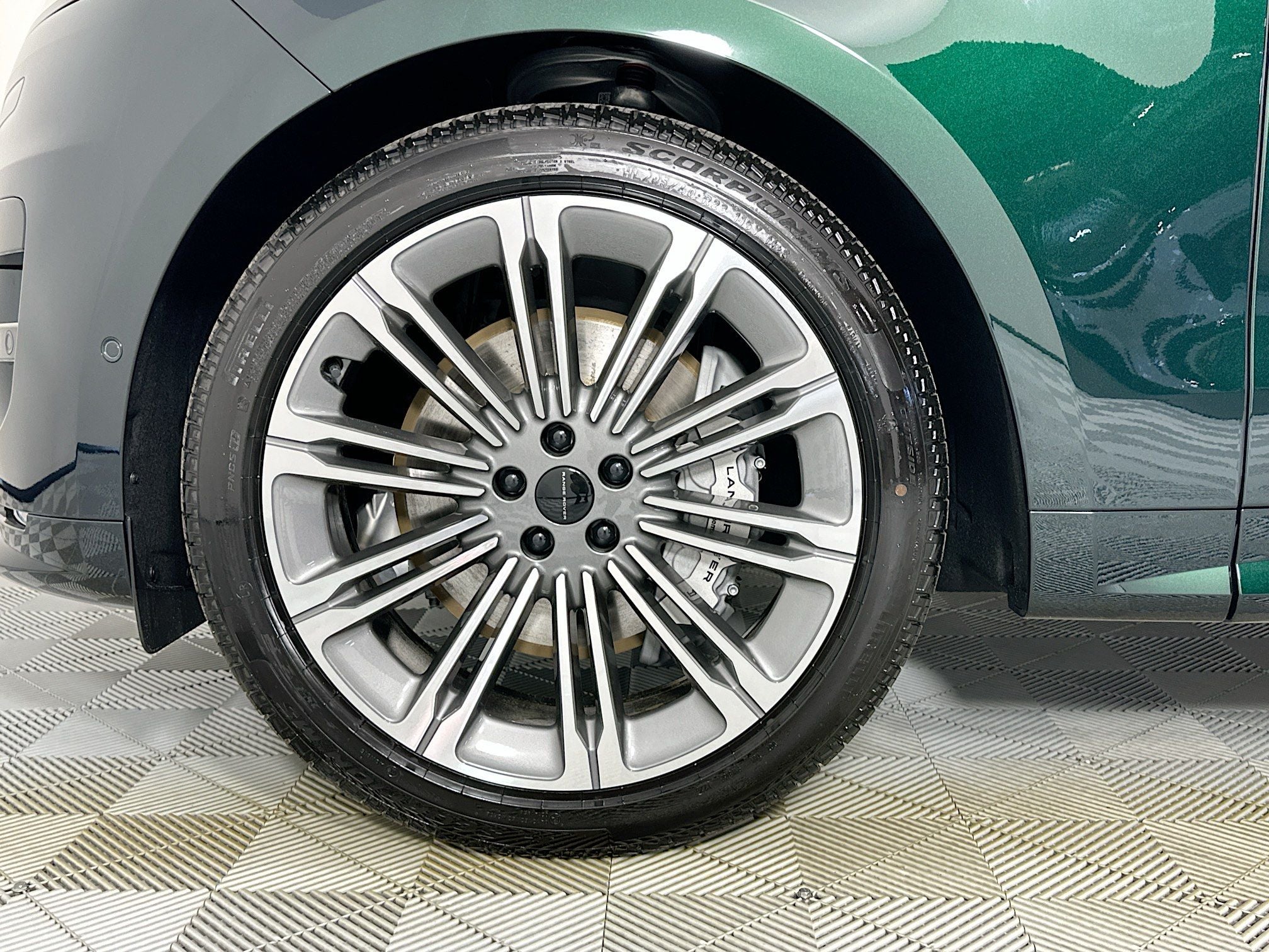 2026 Land Rover Range Rover Sport Dynamic SE