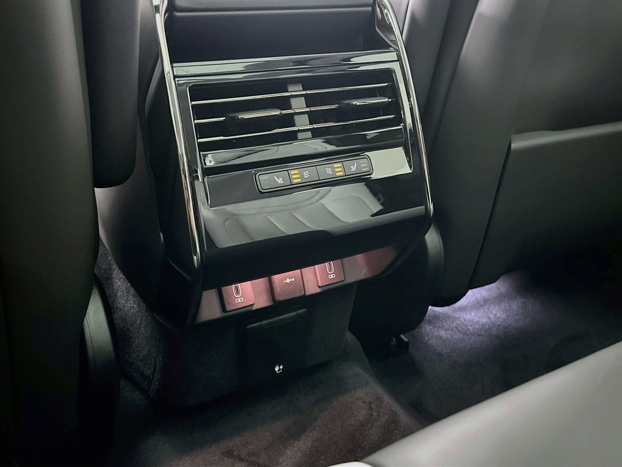 2026 Land Rover Range Rover Sport Dynamic SE