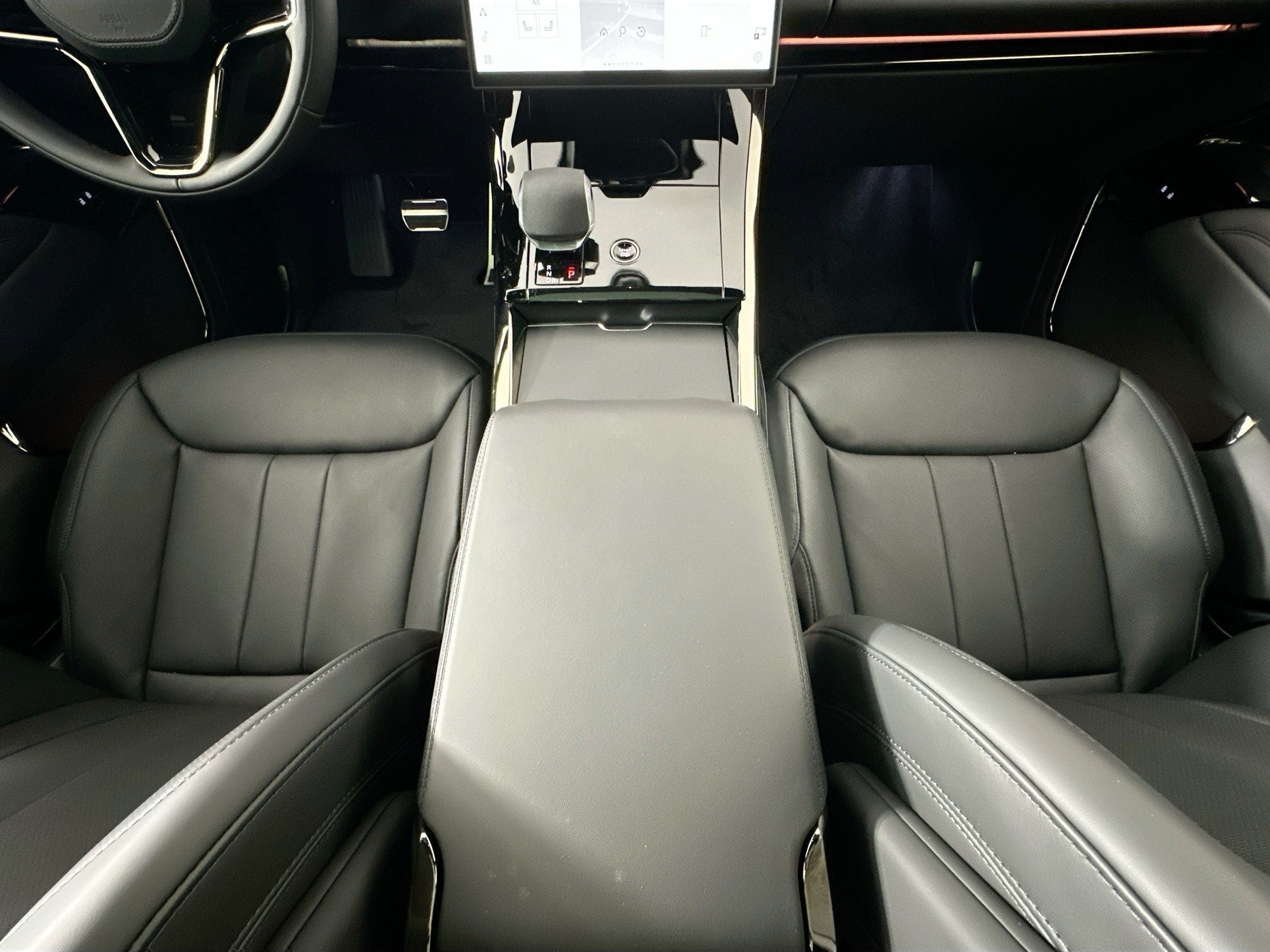 2026 Land Rover Range Rover Sport Dynamic SE