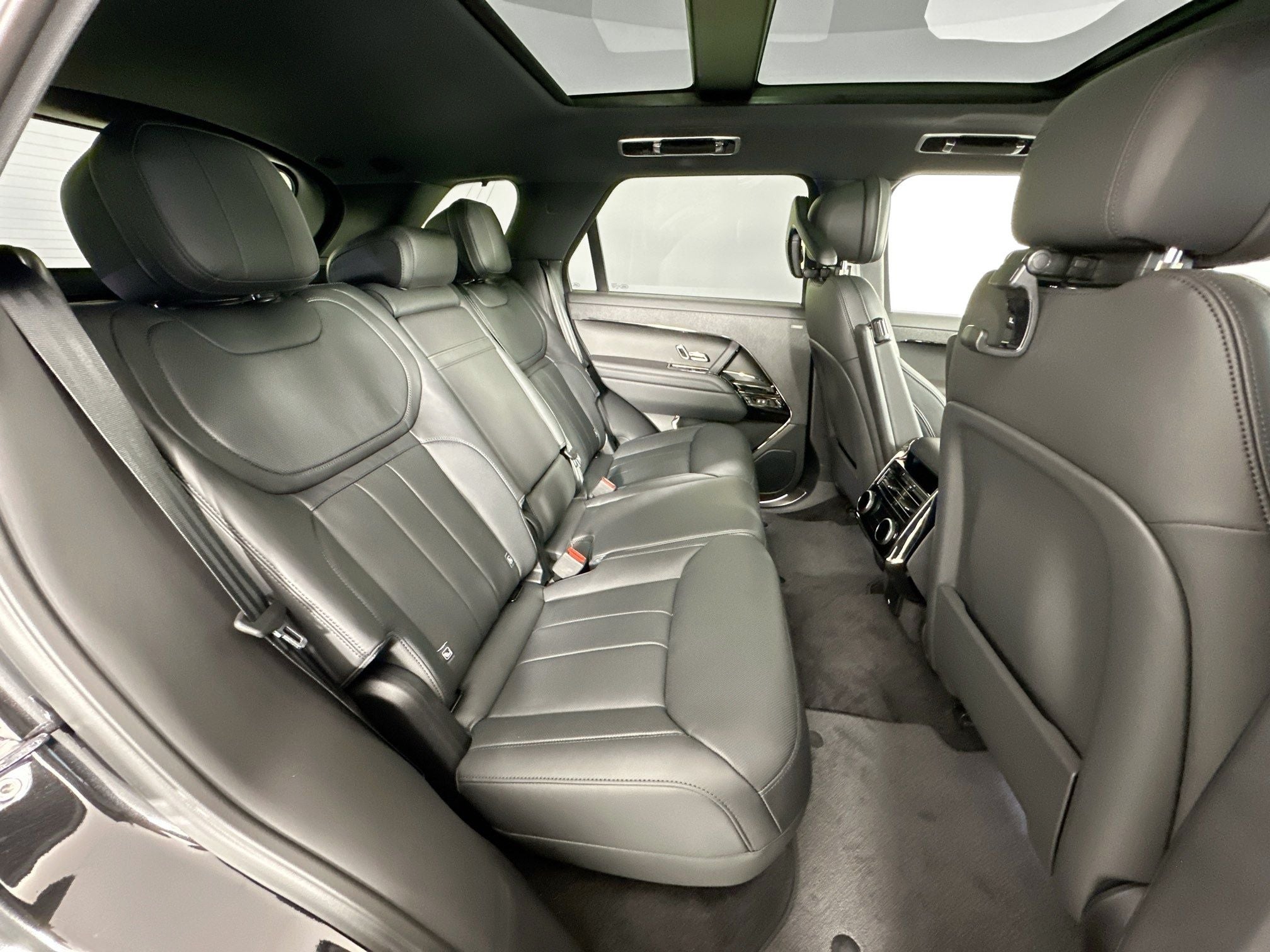 2026 Land Rover Range Rover Sport Dynamic SE