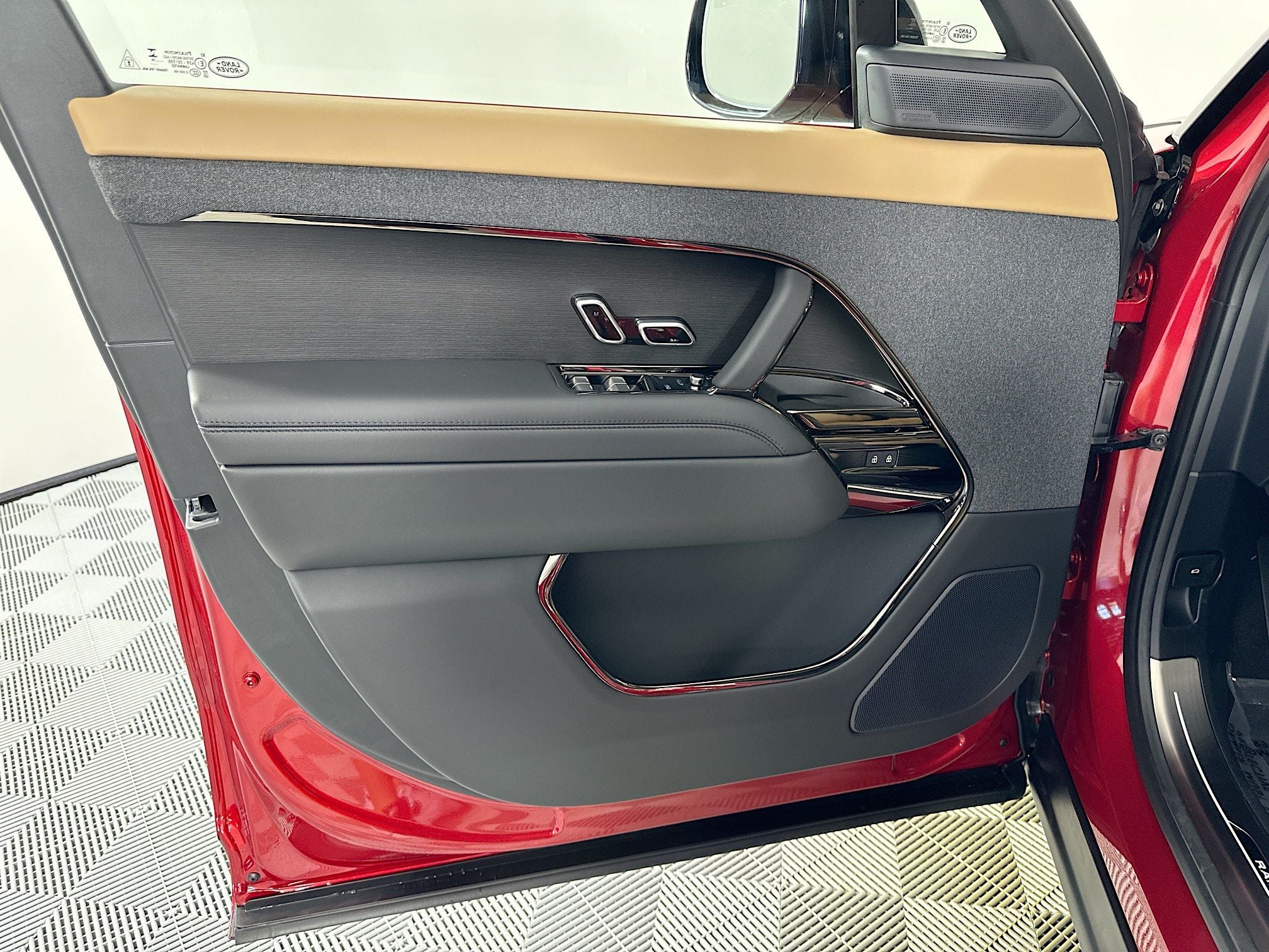 2026 Land Rover Range Rover Sport Dynamic SE