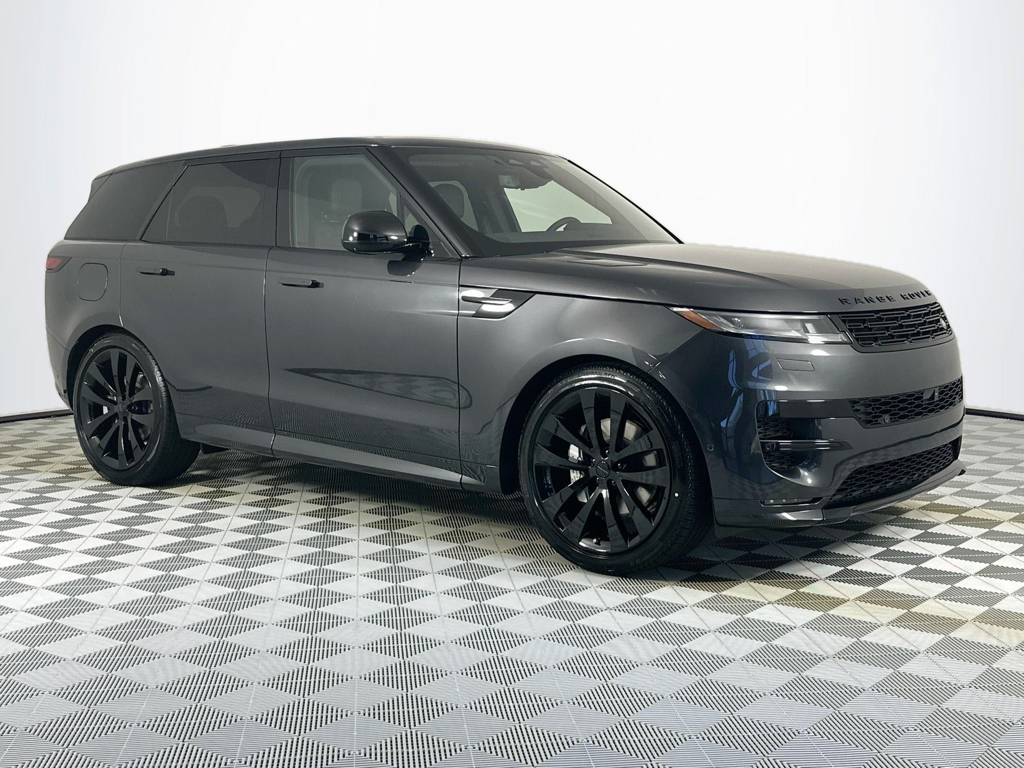 2026 Land Rover Range Rover Sport Dynamic SE