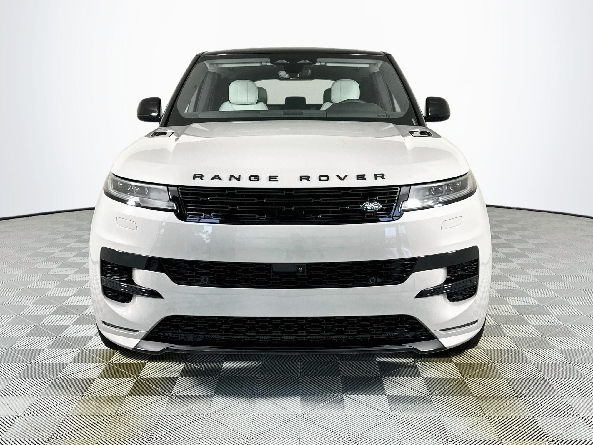 2026 Land Rover Range Rover Sport Dynamic SE