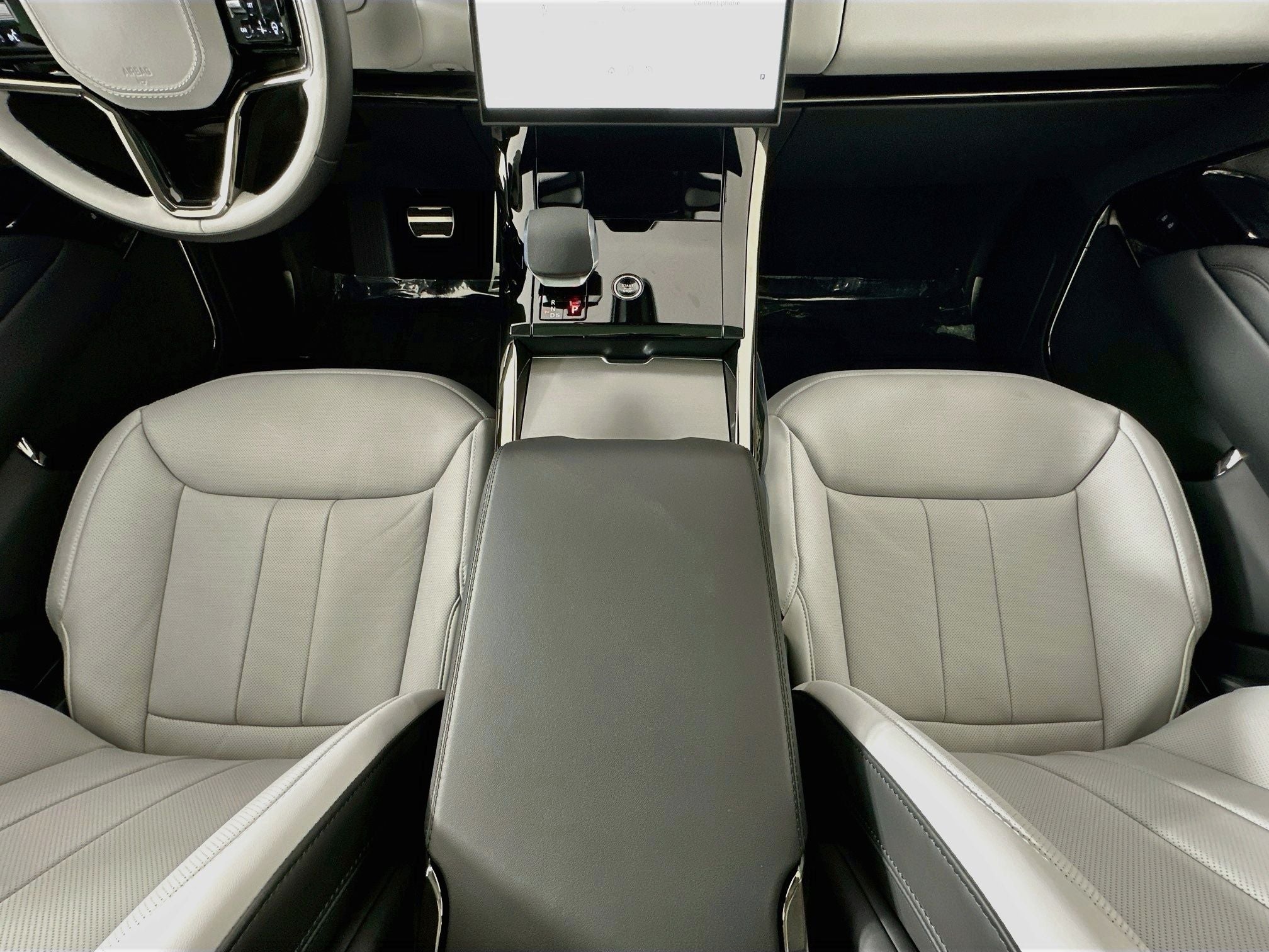 2026 Land Rover Range Rover Sport Dynamic SE