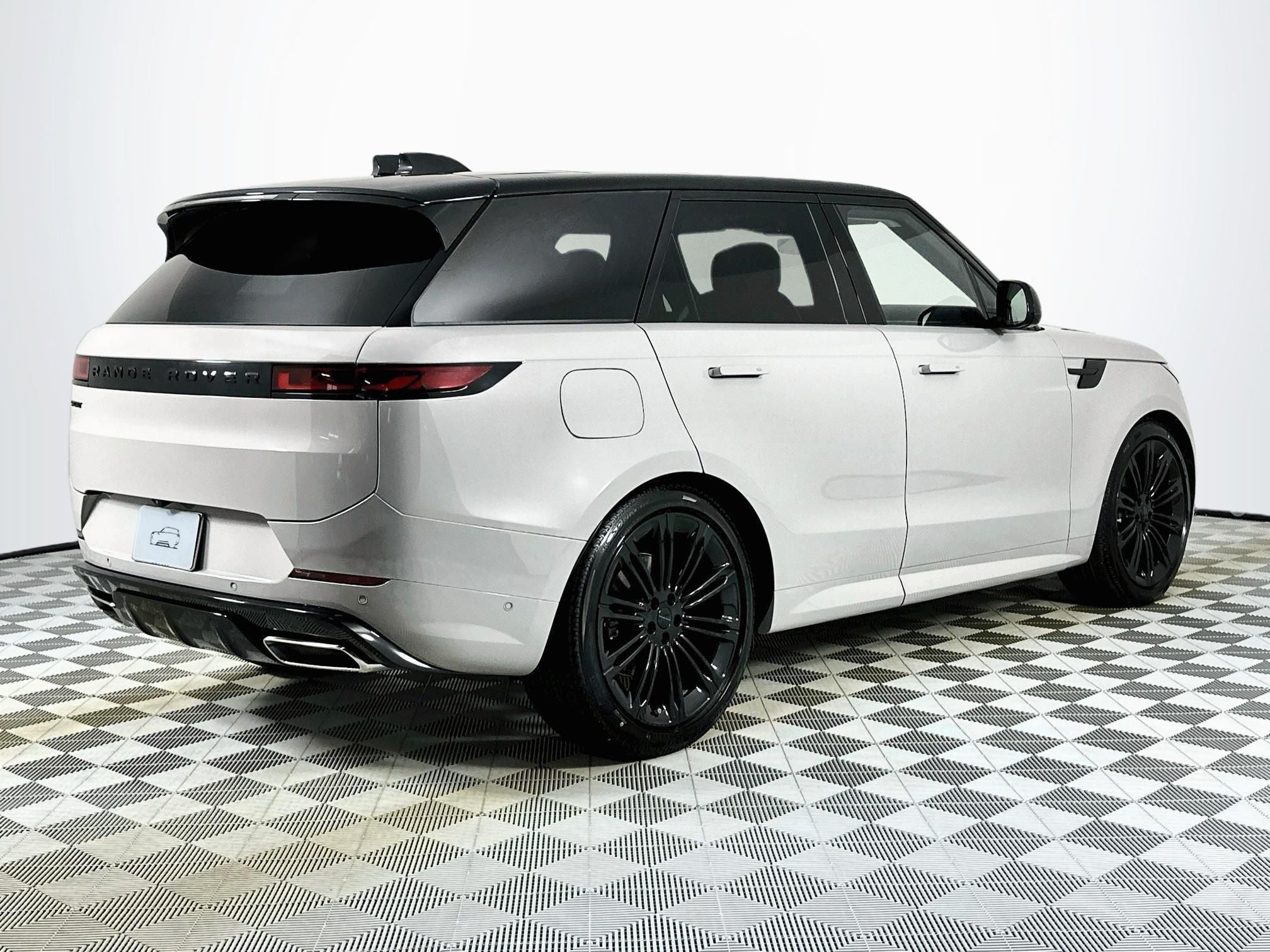 2026 Land Rover Range Rover Sport Dynamic SE