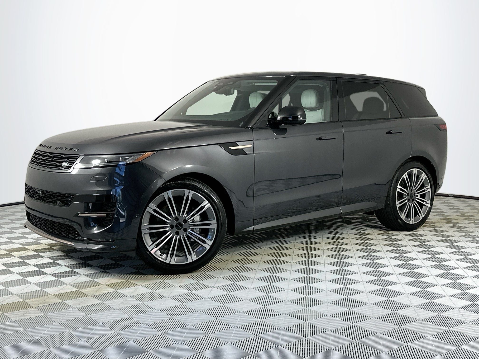 2026 Land Rover Range Rover Sport Dynamic SE