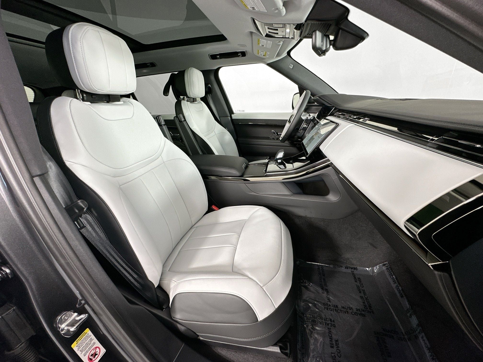 2026 Land Rover Range Rover Sport Dynamic SE