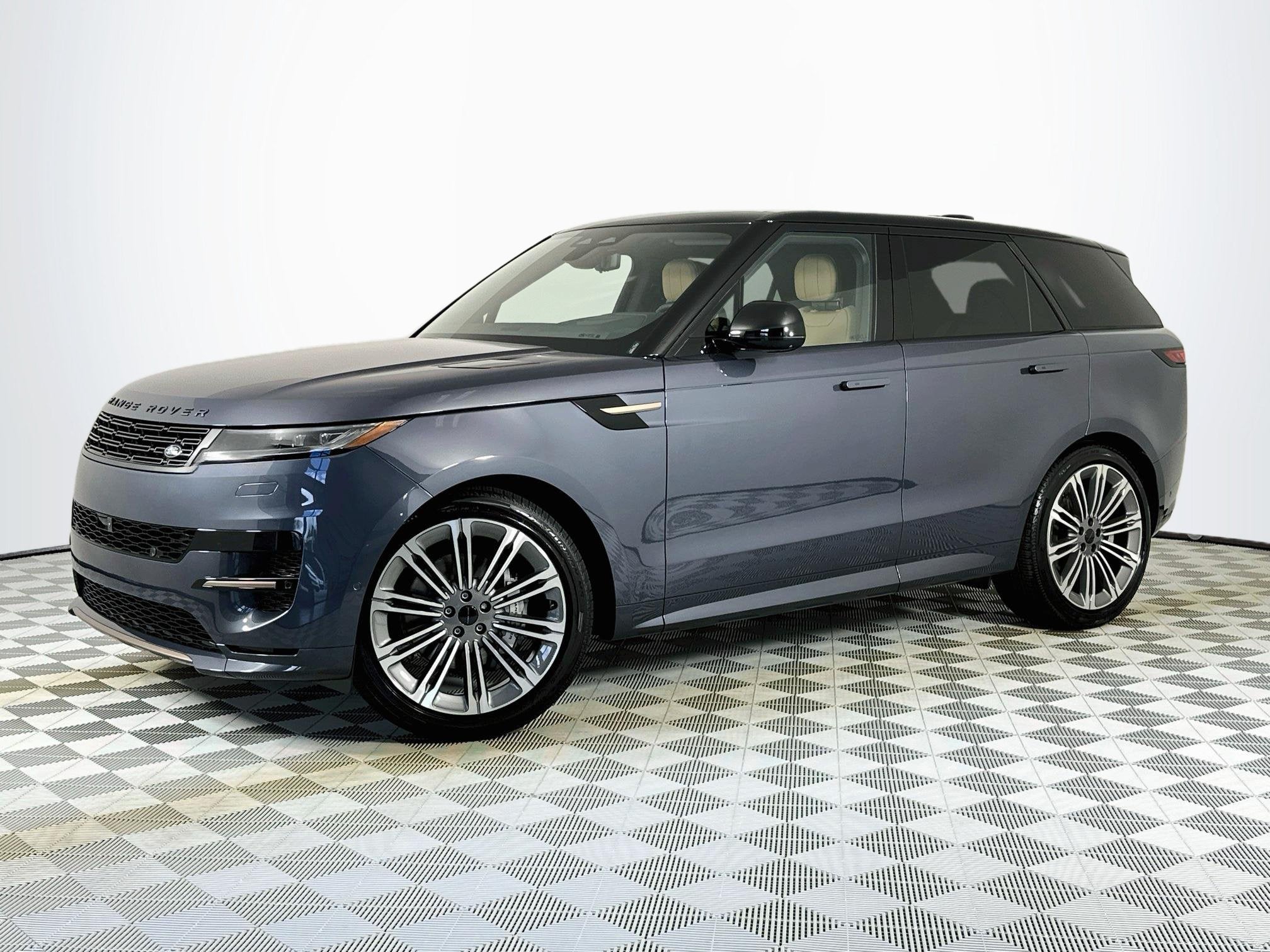 2027 Land Rover Range Rover Sport Dynamic SE
