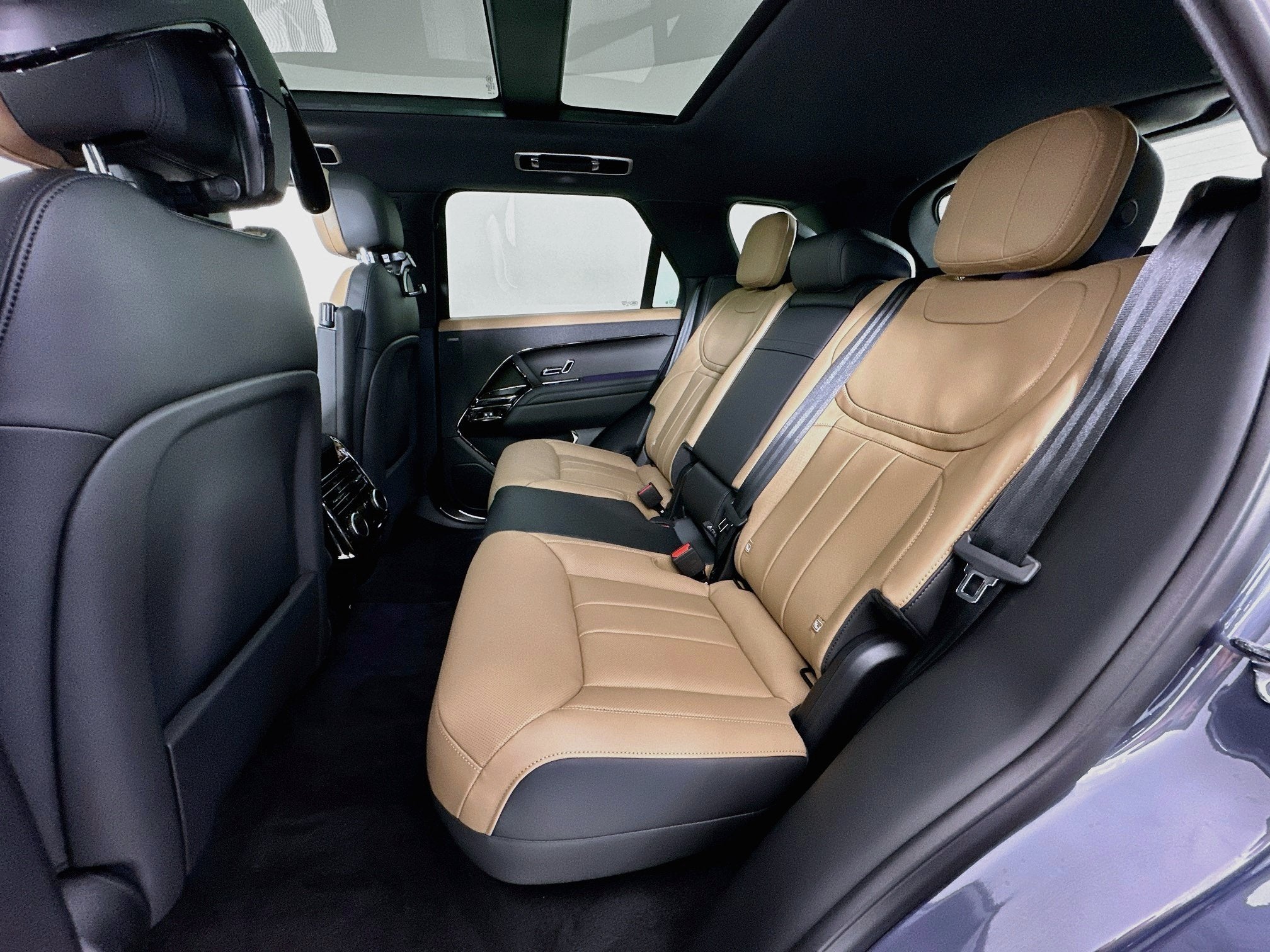 2027 Land Rover Range Rover Sport Dynamic SE