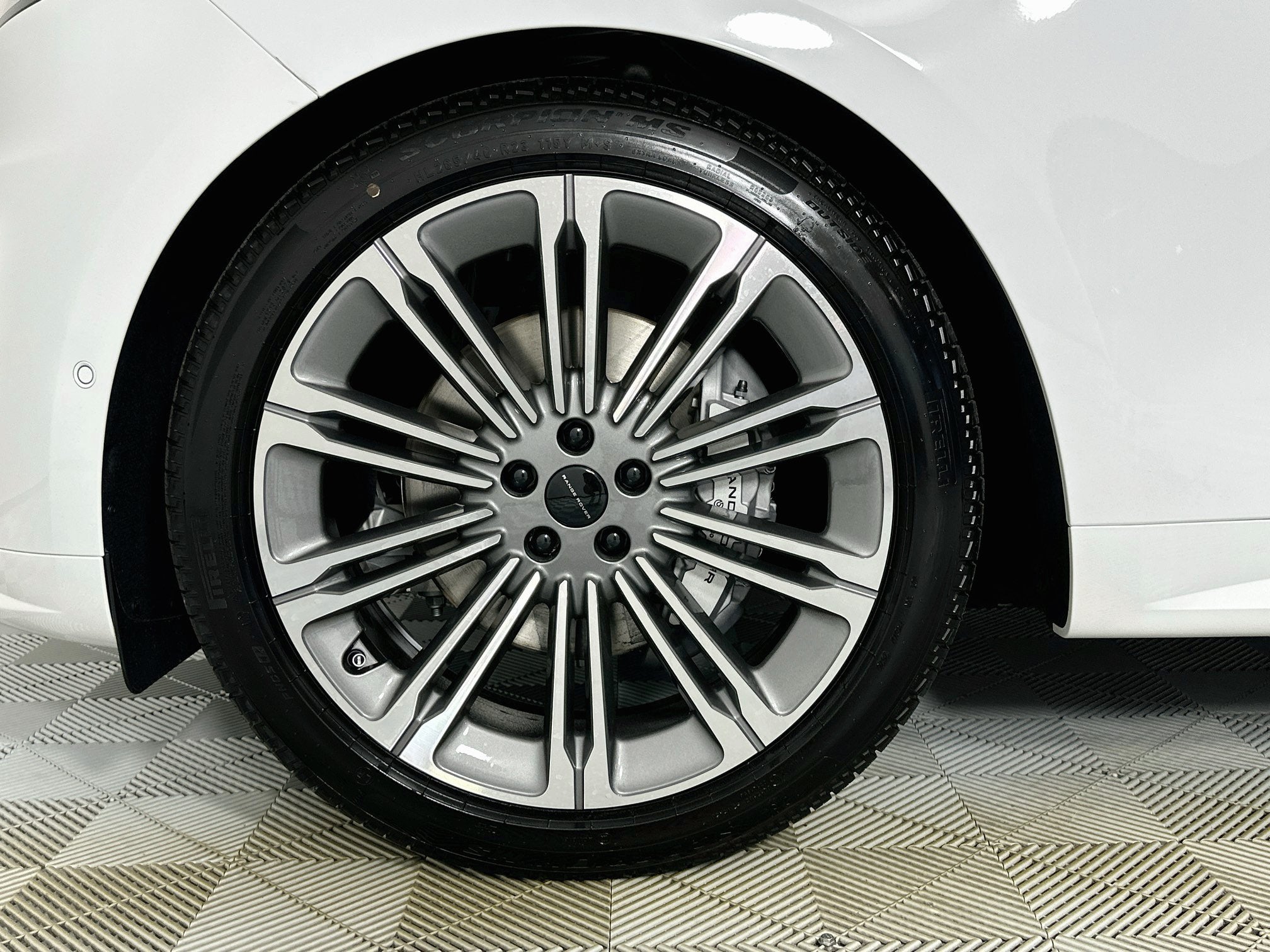 2027 Land Rover Range Rover Sport Dynamic SE