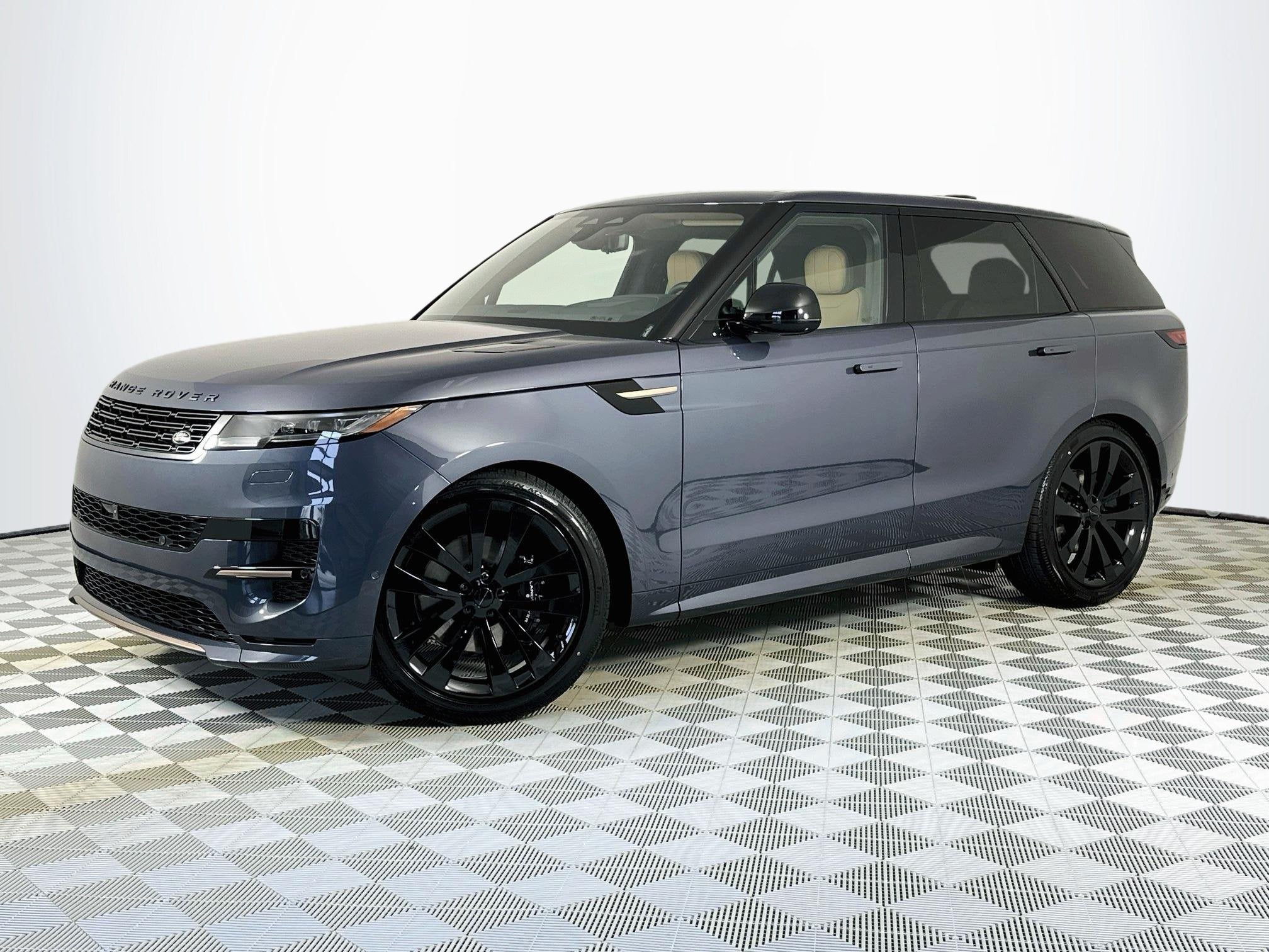 2027 Land Rover Range Rover Sport Dynamic SE