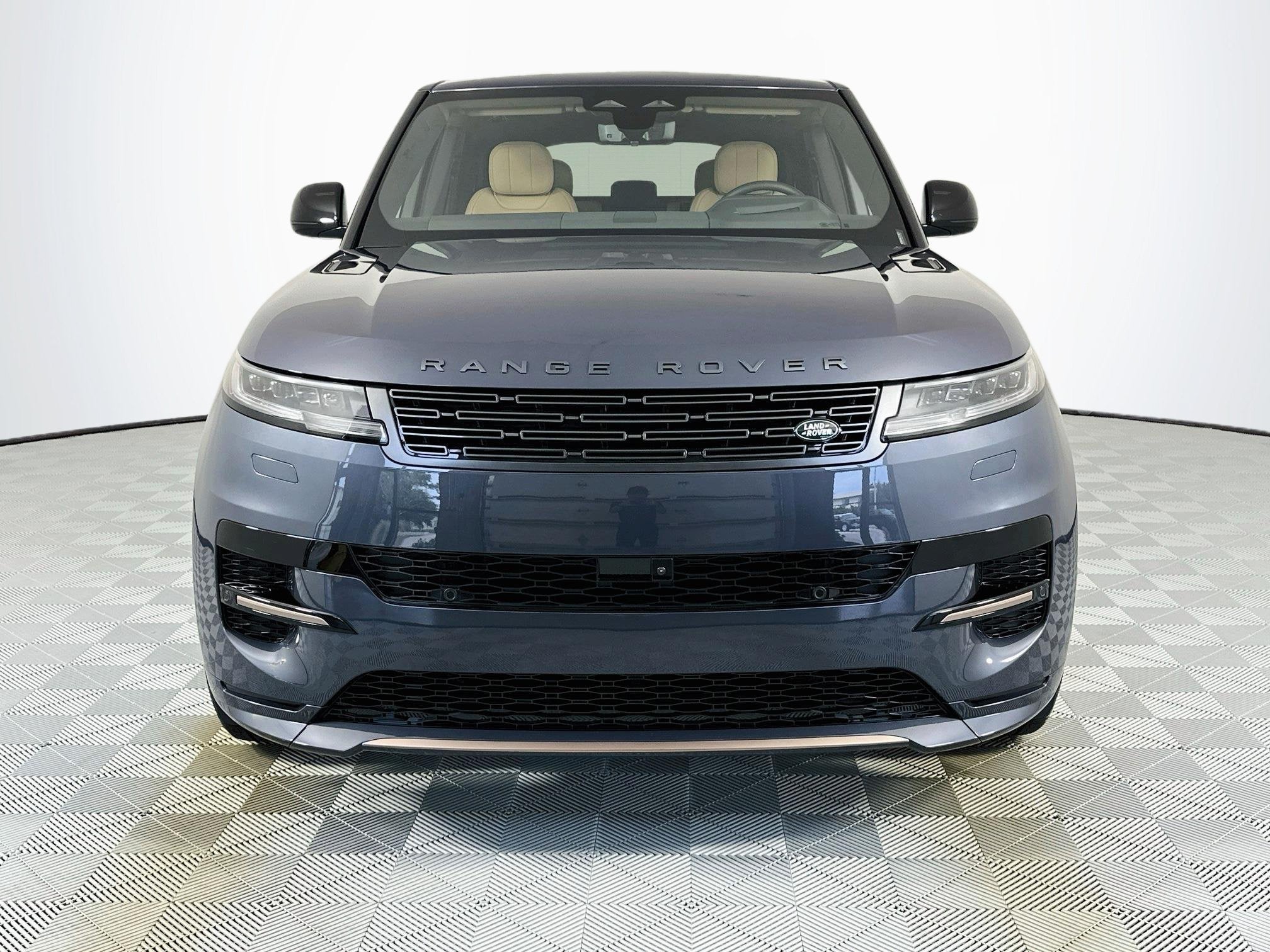 2027 Land Rover Range Rover Sport Dynamic SE