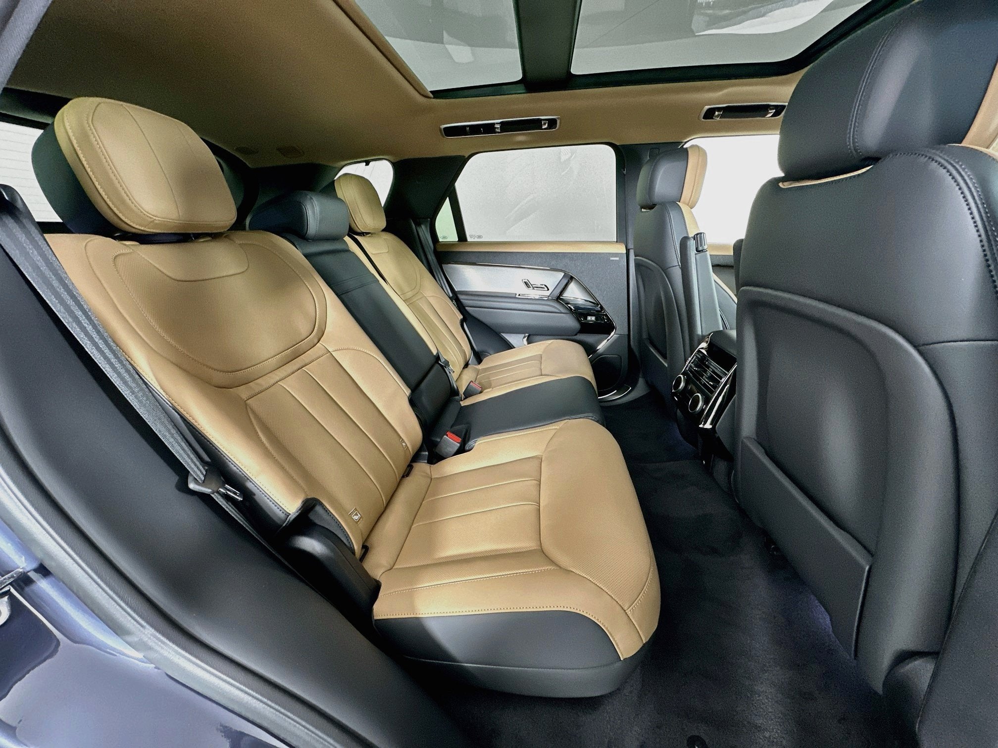 2027 Land Rover Range Rover Sport Dynamic SE