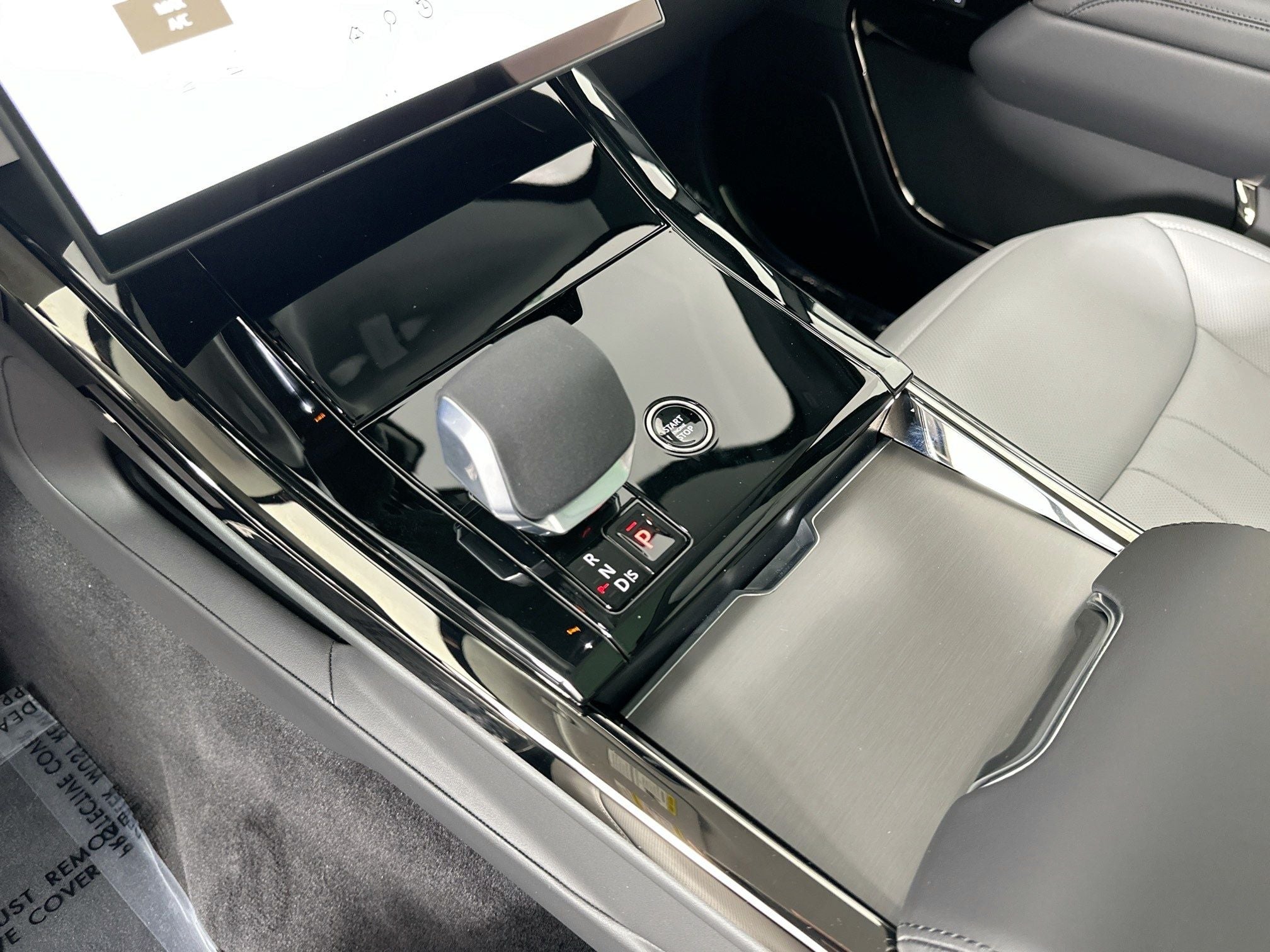 2026 Land Rover Range Rover Sport Dynamic SE