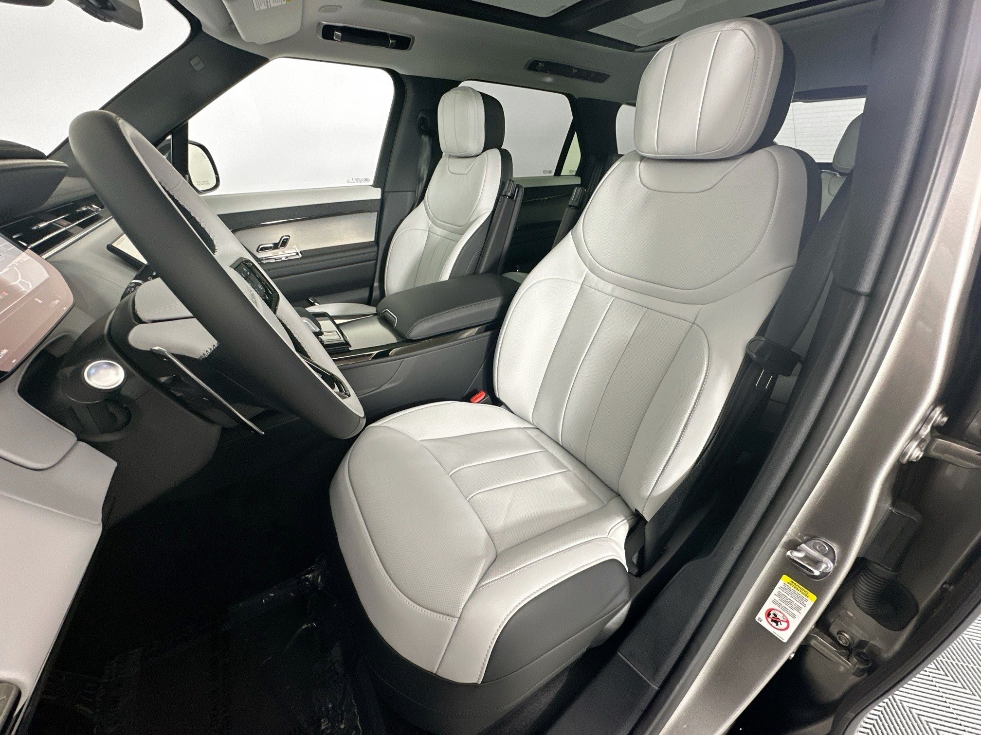 2026 Land Rover Range Rover Sport Dynamic SE