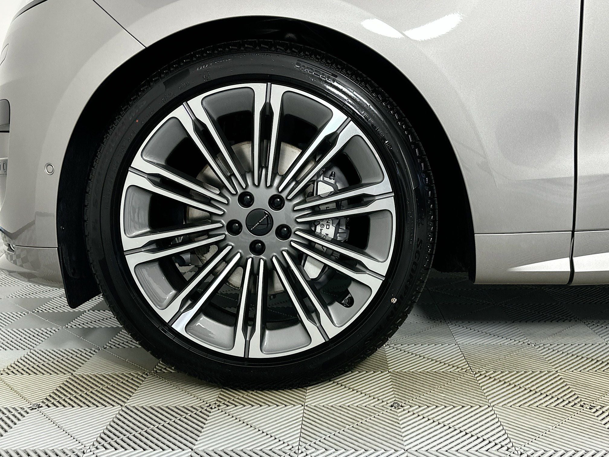 2026 Land Rover Range Rover Sport Dynamic SE