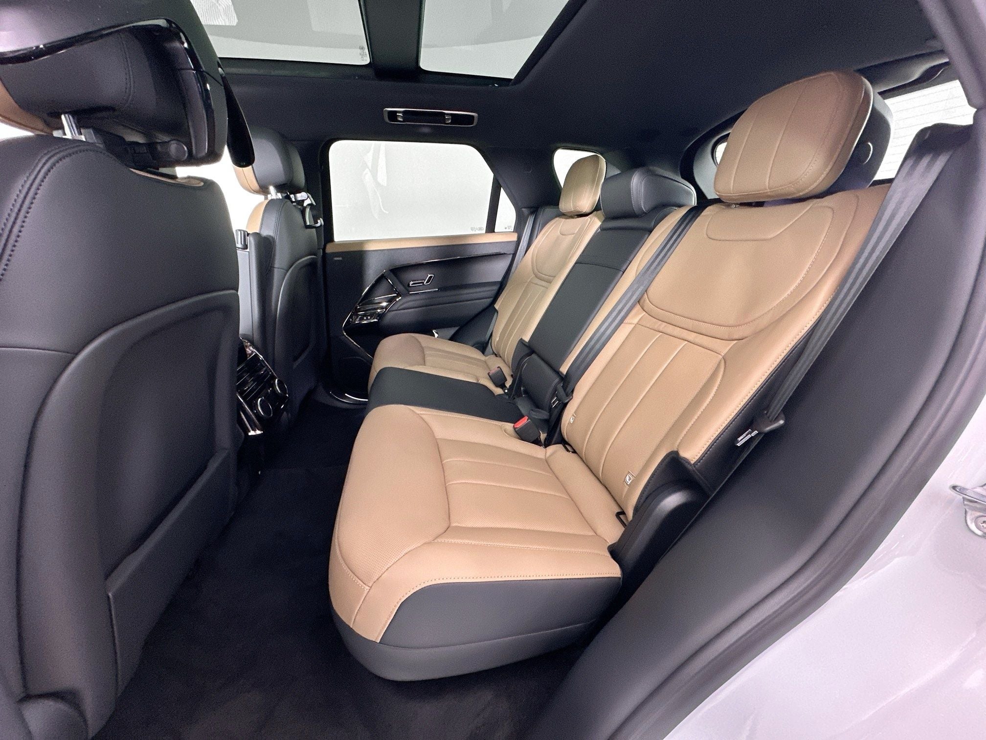 2026 Land Rover Range Rover Sport Dynamic SE