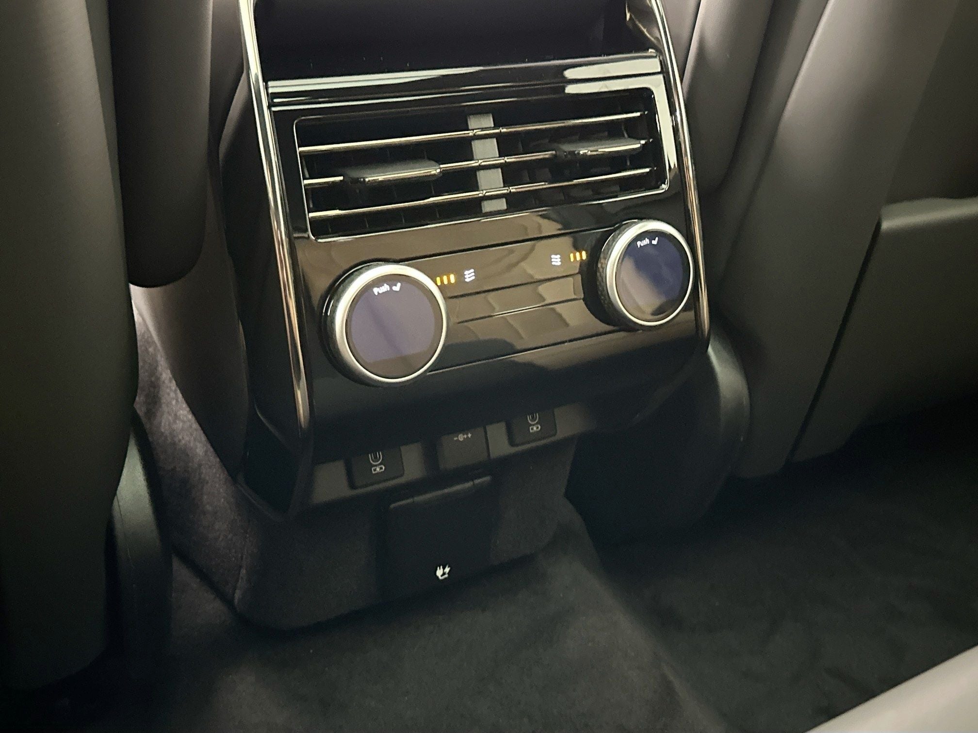 2026 Land Rover Range Rover Sport Dynamic SE