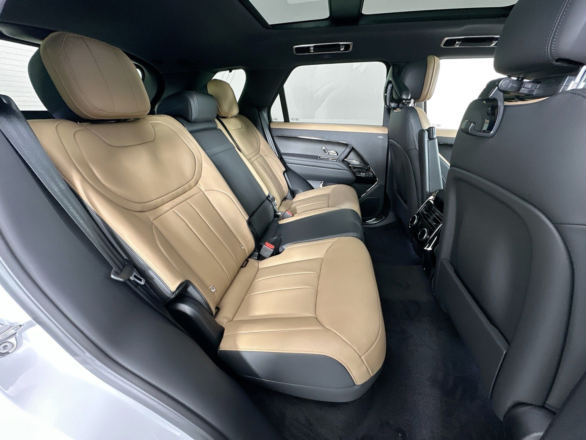 2026 Land Rover Range Rover Sport Dynamic SE