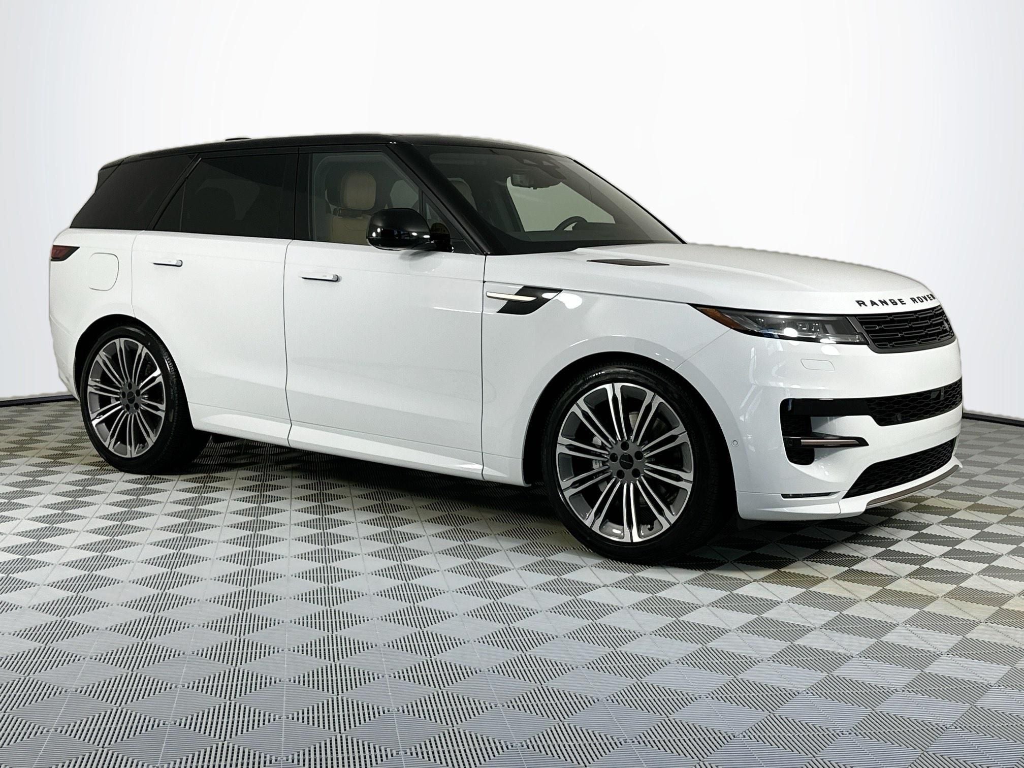 2026 Land Rover Range Rover Sport Dynamic SE