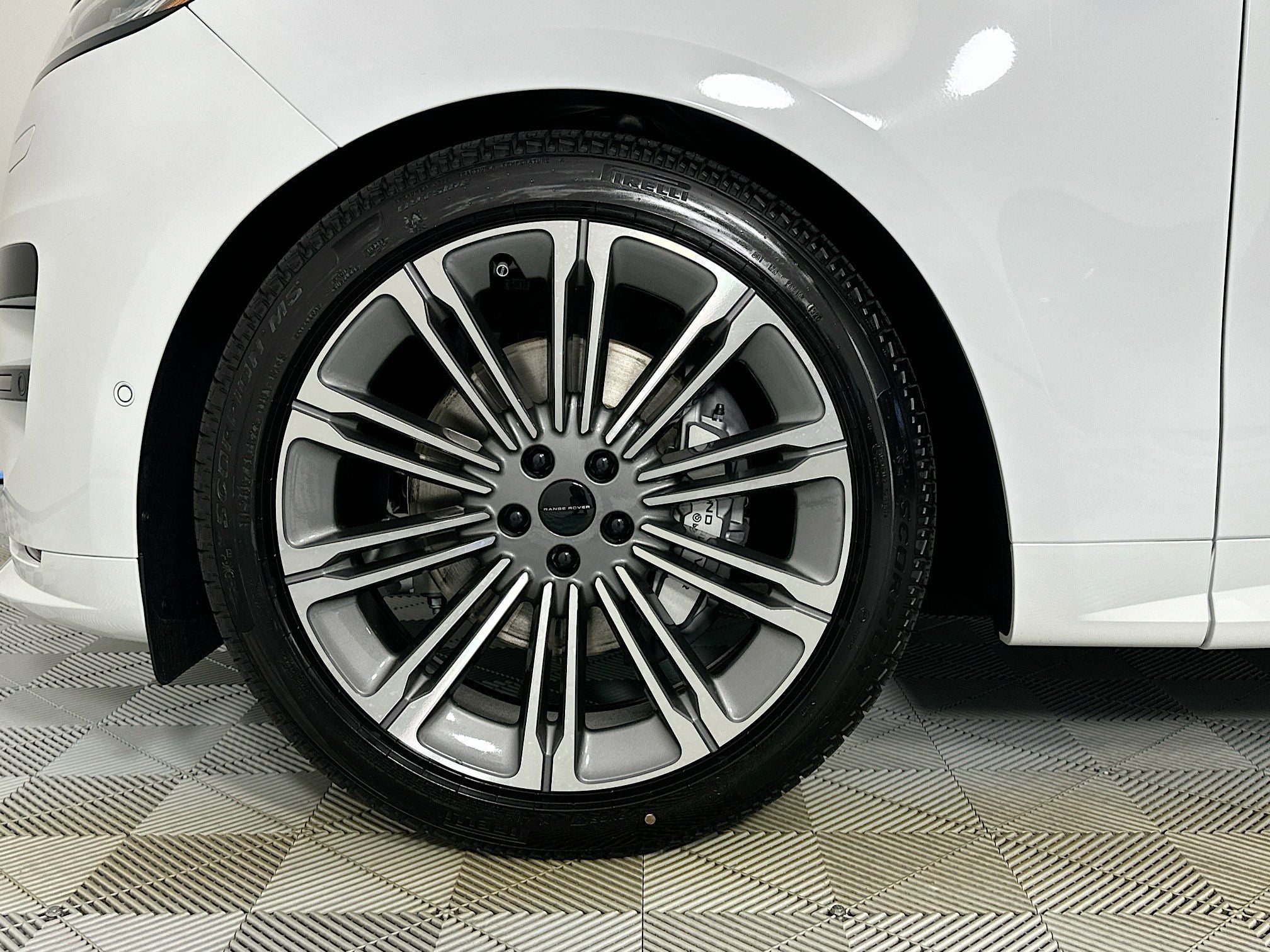2026 Land Rover Range Rover Sport Dynamic SE
