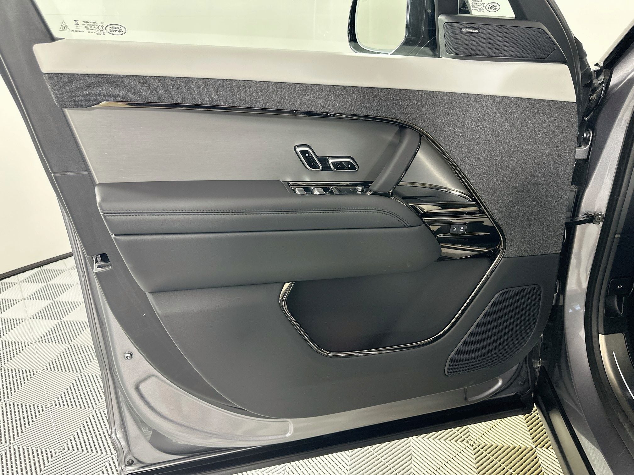 2025 Land Rover Range Rover Sport Dynamic SE