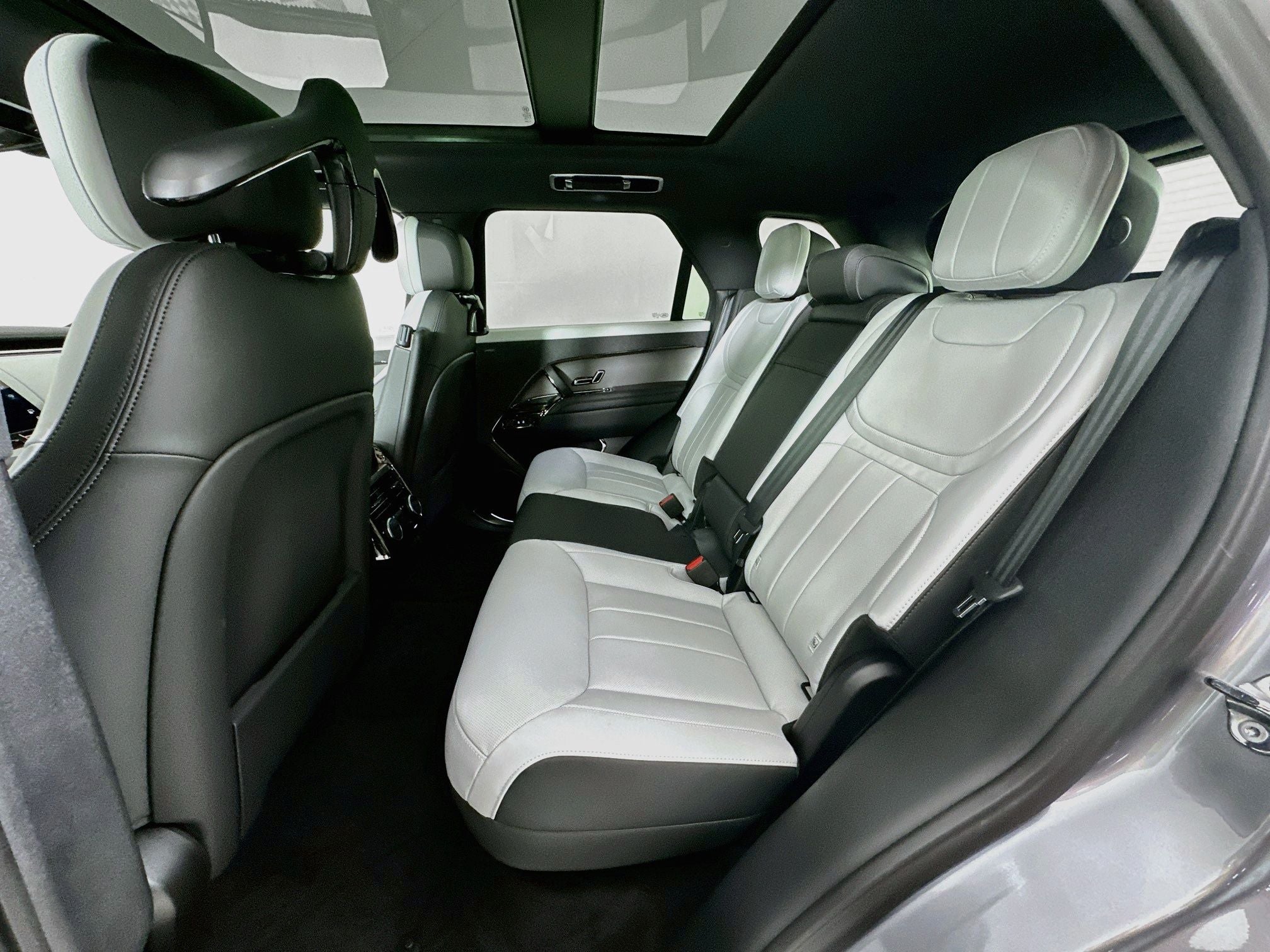 2025 Land Rover Range Rover Sport Dynamic SE